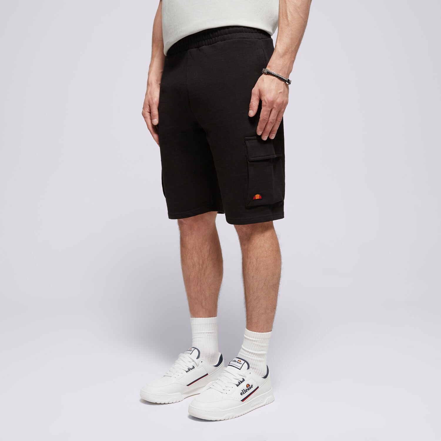 Herren Shorts ELLESSE SHORTS VIZZINI CARGO SHORTS BLK SMG23453011 Schwarz