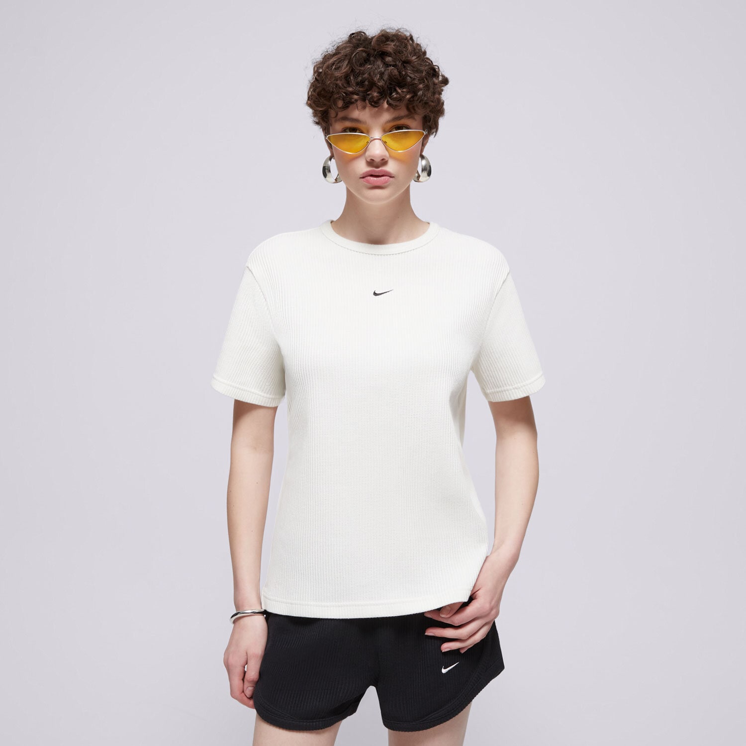 Damen T-Shirt NIKE T-SHIRT W NSW NK CHLL WFL SS TOP HJ3838-134 creme
