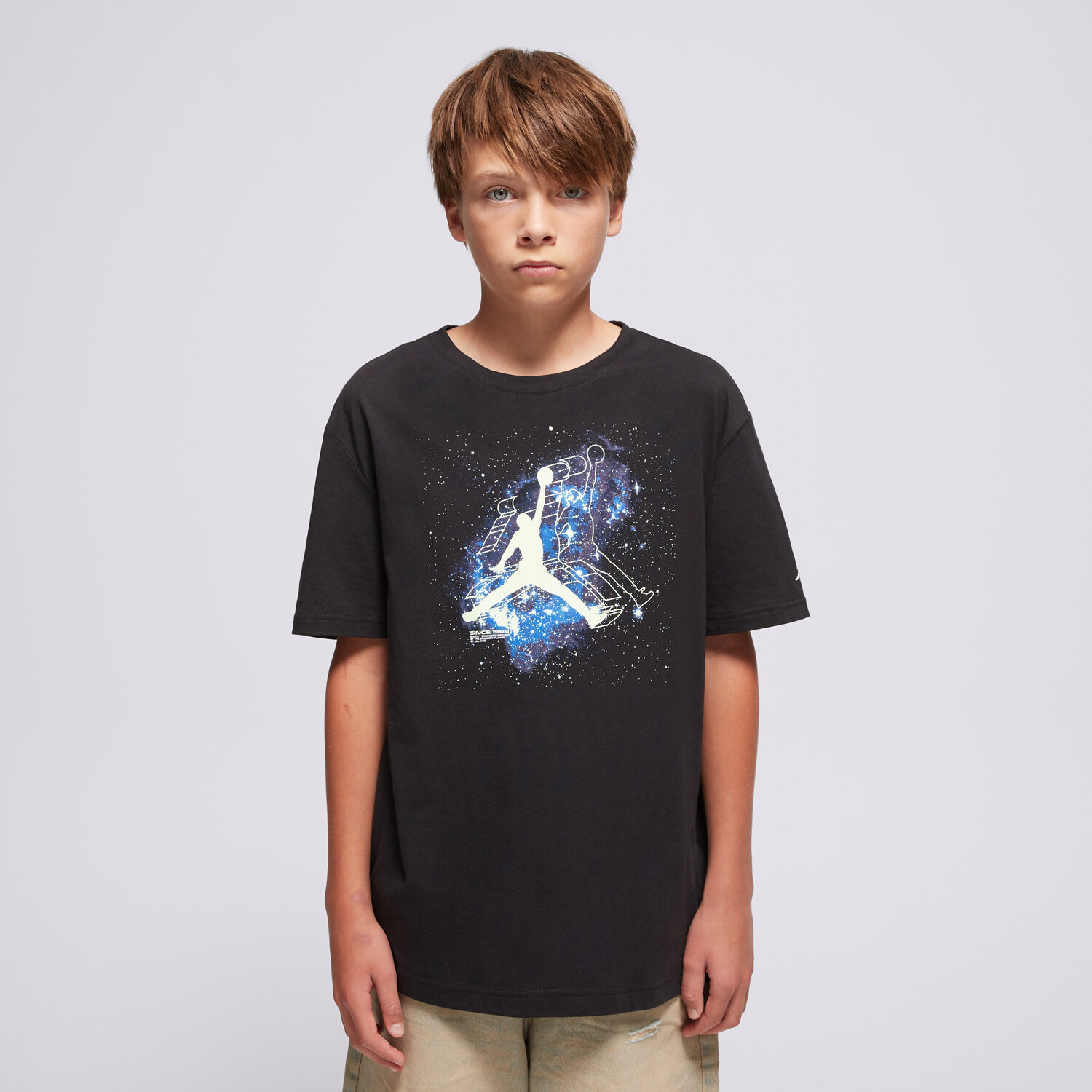 Kinder T-Shirt JORDAN T-SHIRT JDB SKY IS NOT THE LIMIT GLOW BOY 95D948-023 Schwarz