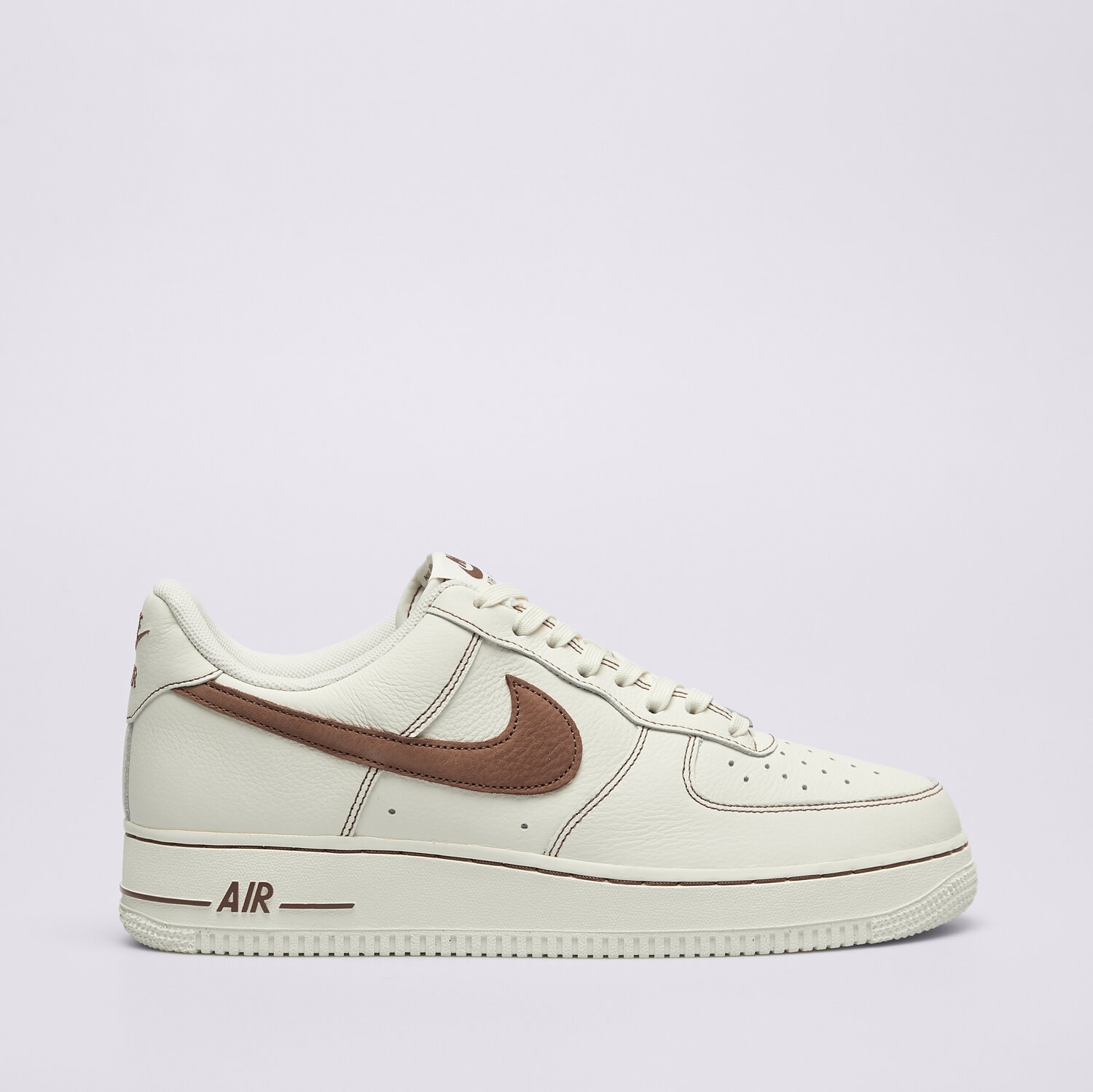 Herren Sneaker NIKE AIR FORCE 1 '07 LV8 HQ2037-101 Beige