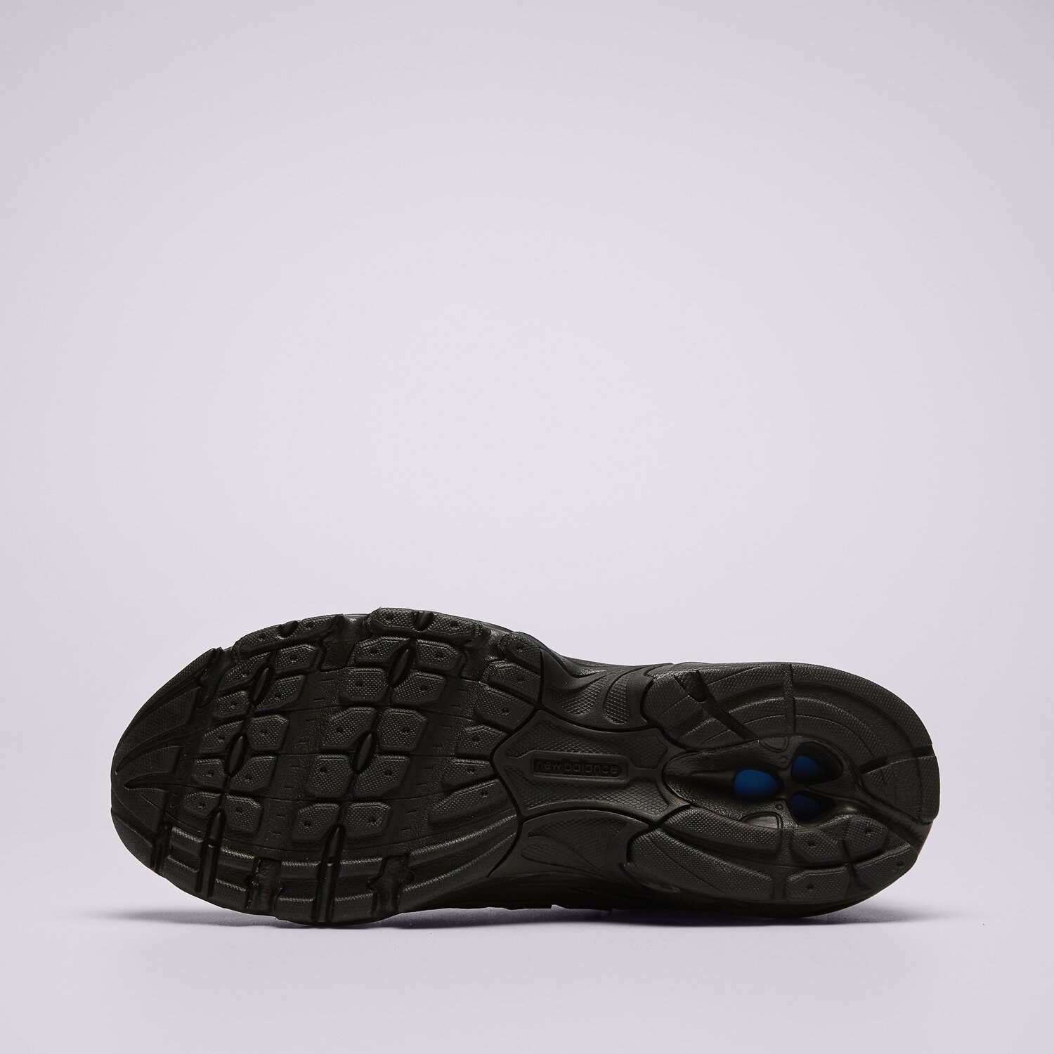 New Balance 740 Triple Black (GS) — foto 6
