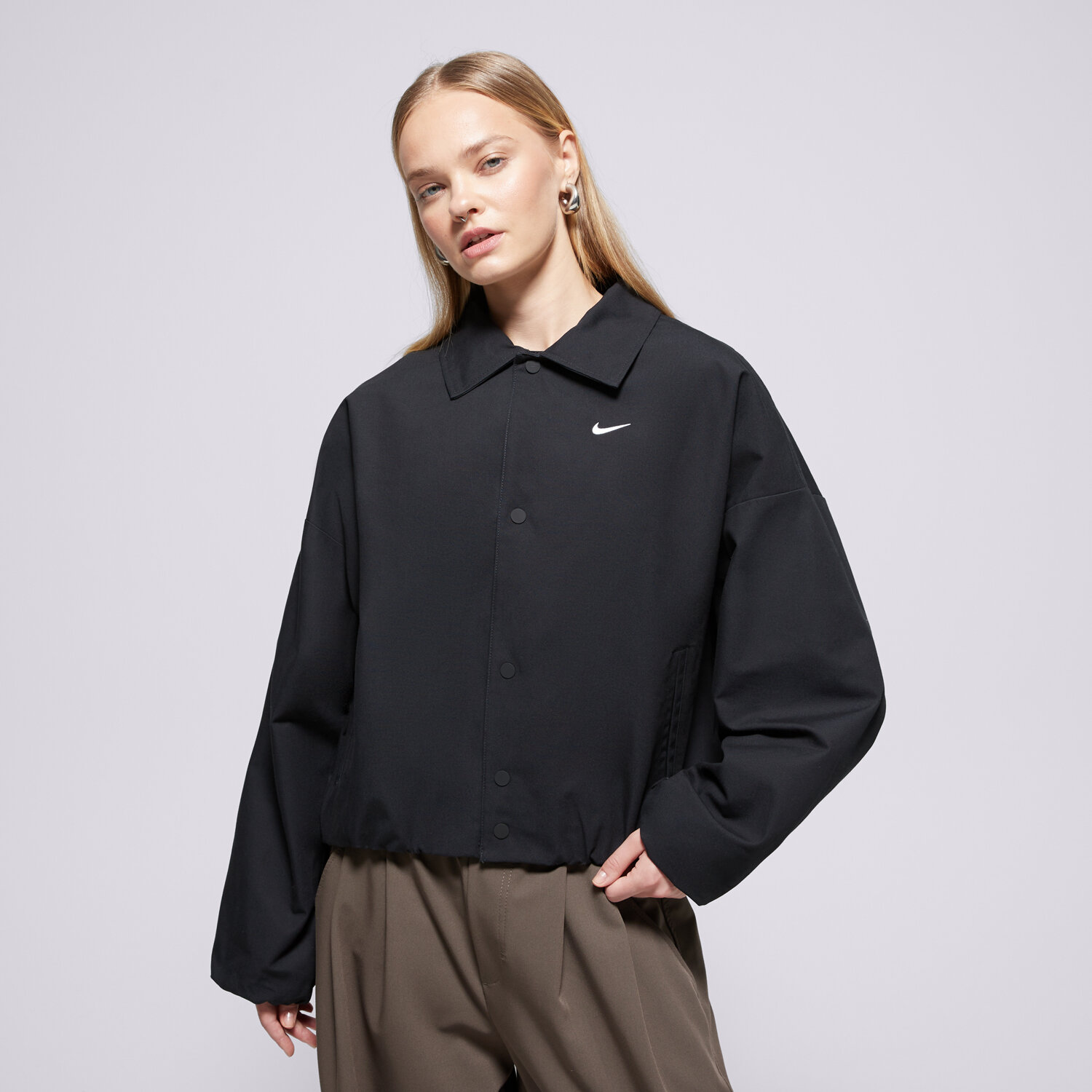 Damen Übergangsjacke NIKE JACKE W NSW STREET WVN COACH JKT HV1968-010 Schwarz