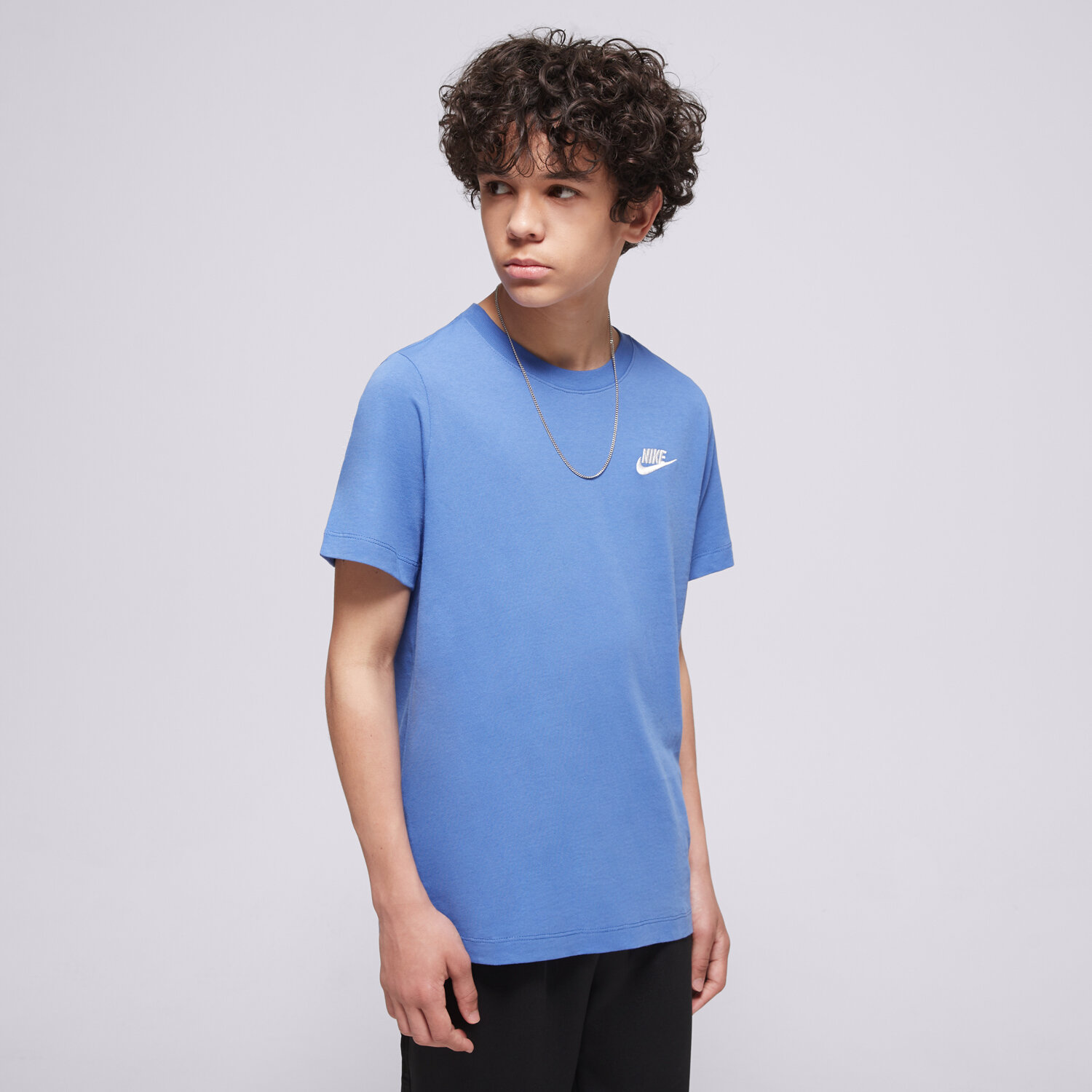 Kinder T-Shirt NIKE T-SHIRT K NSW TEE EMB FUTURA LBR BOY FZ5177-411 Blau
