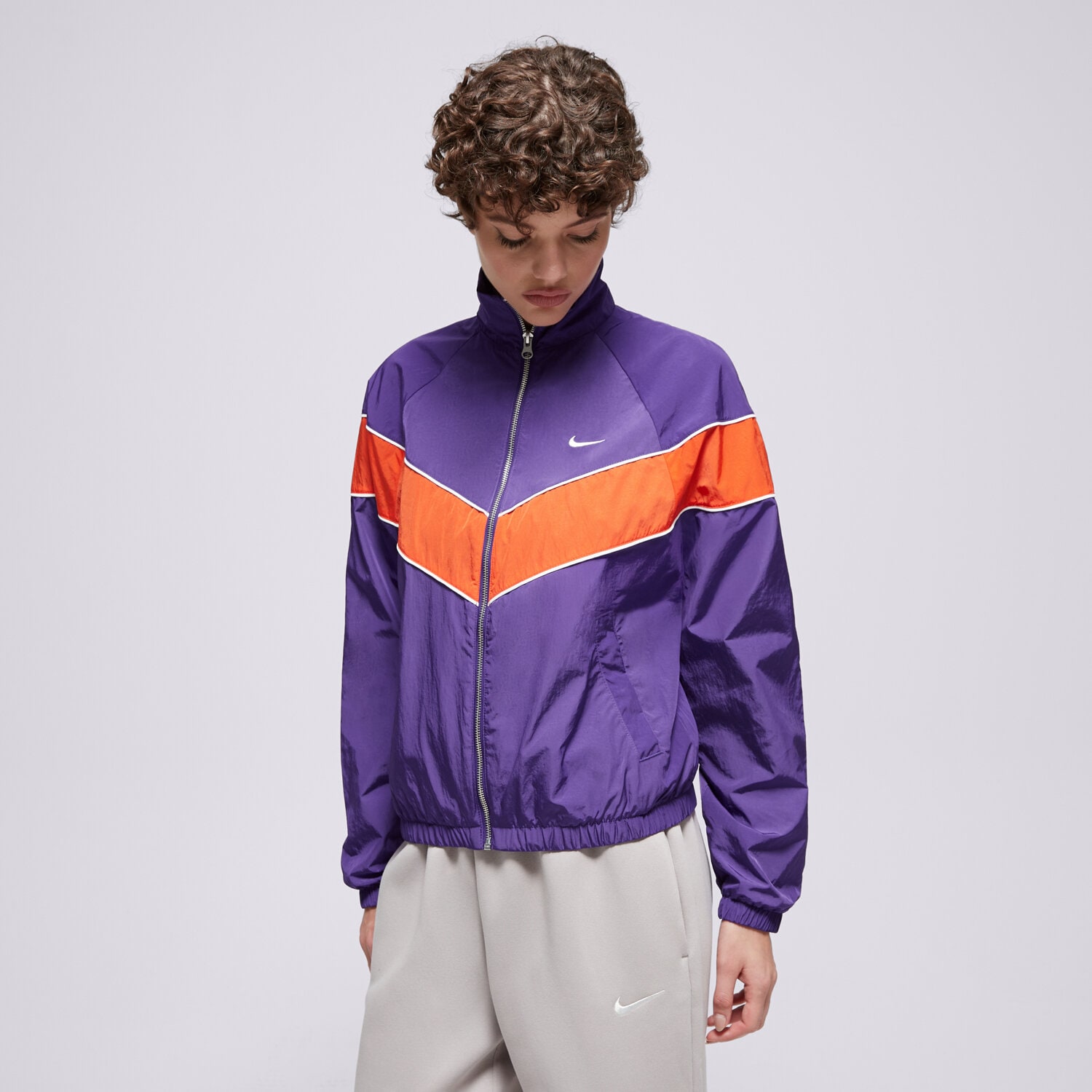 Damen Übergangsjacke NIKE JACKE W NSW NK WR WVN UV FZ JKT FV6304-547 Violet
