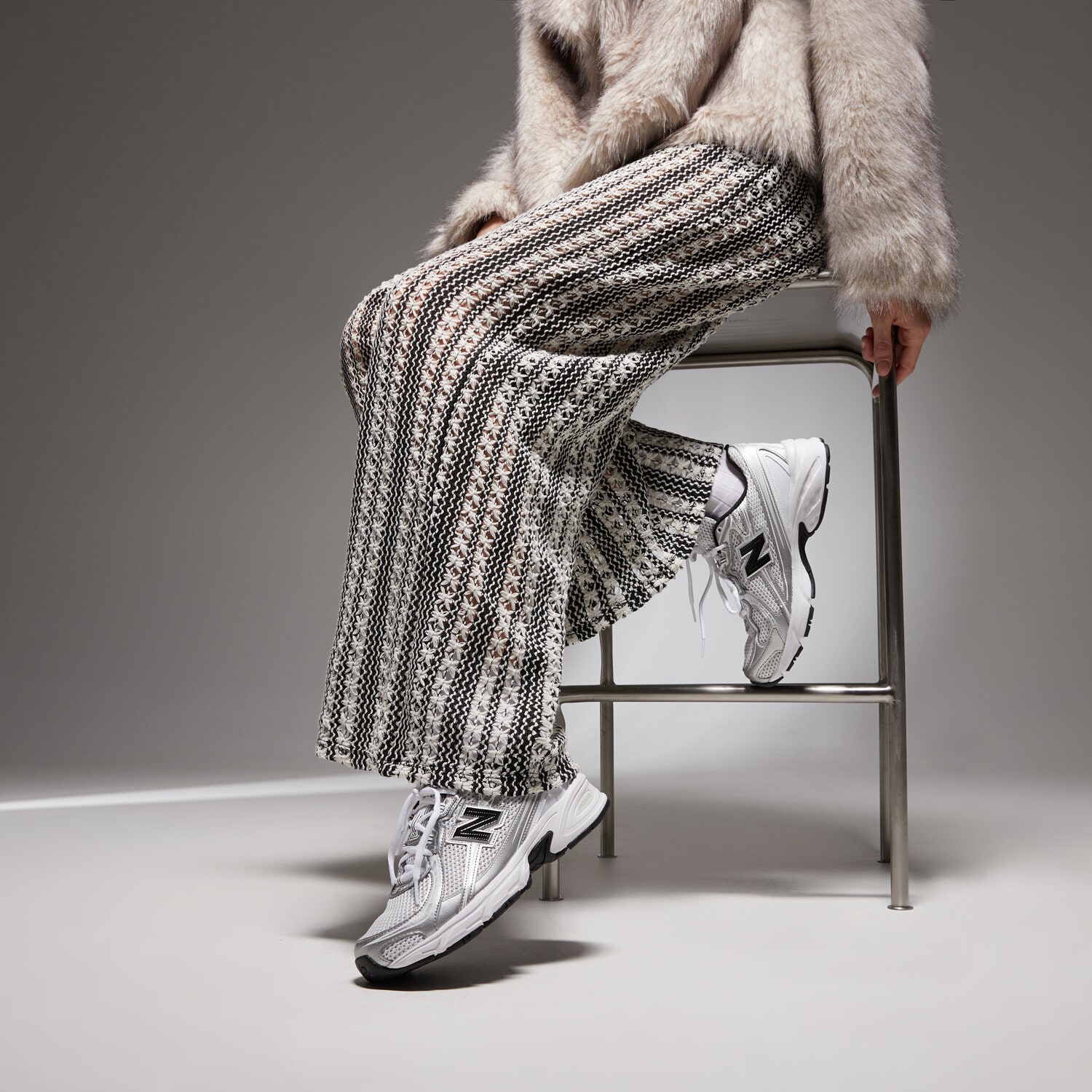 New Balance 740 UNISEX - Trainers - silver-coloured — photo 2