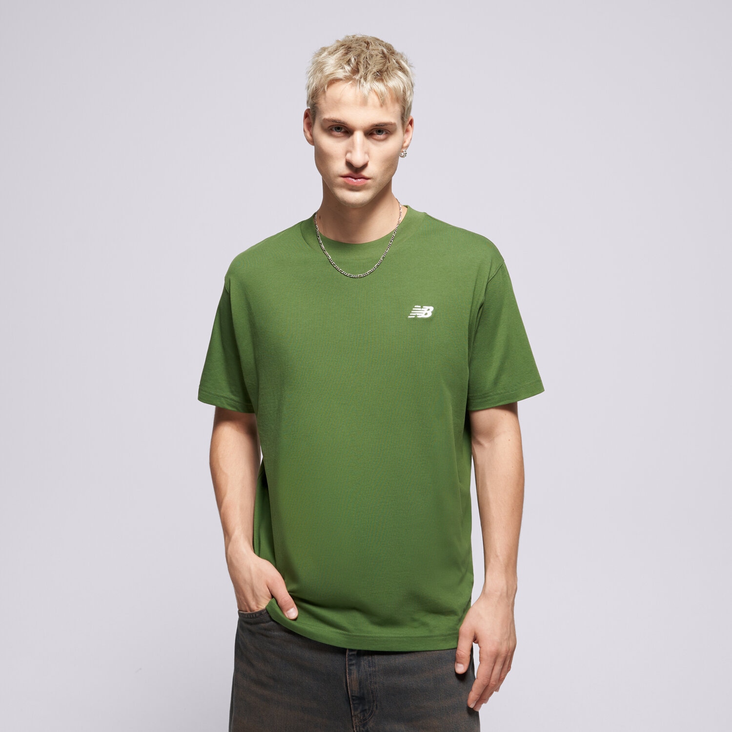 Herren T-Shirt NEW BALANCE T-SHIRT SPORT ESSENTIALS COTTON T-SHIRT MT41509DAE Grün
