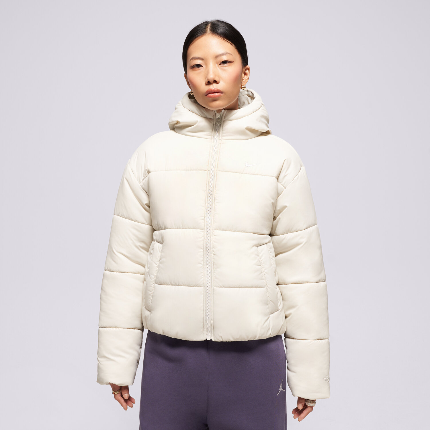 Damen Winterjacke NIKE DAUNENJACKE W NSW TF SYNFL NK CLSC PFR FZ5899-072 Beige