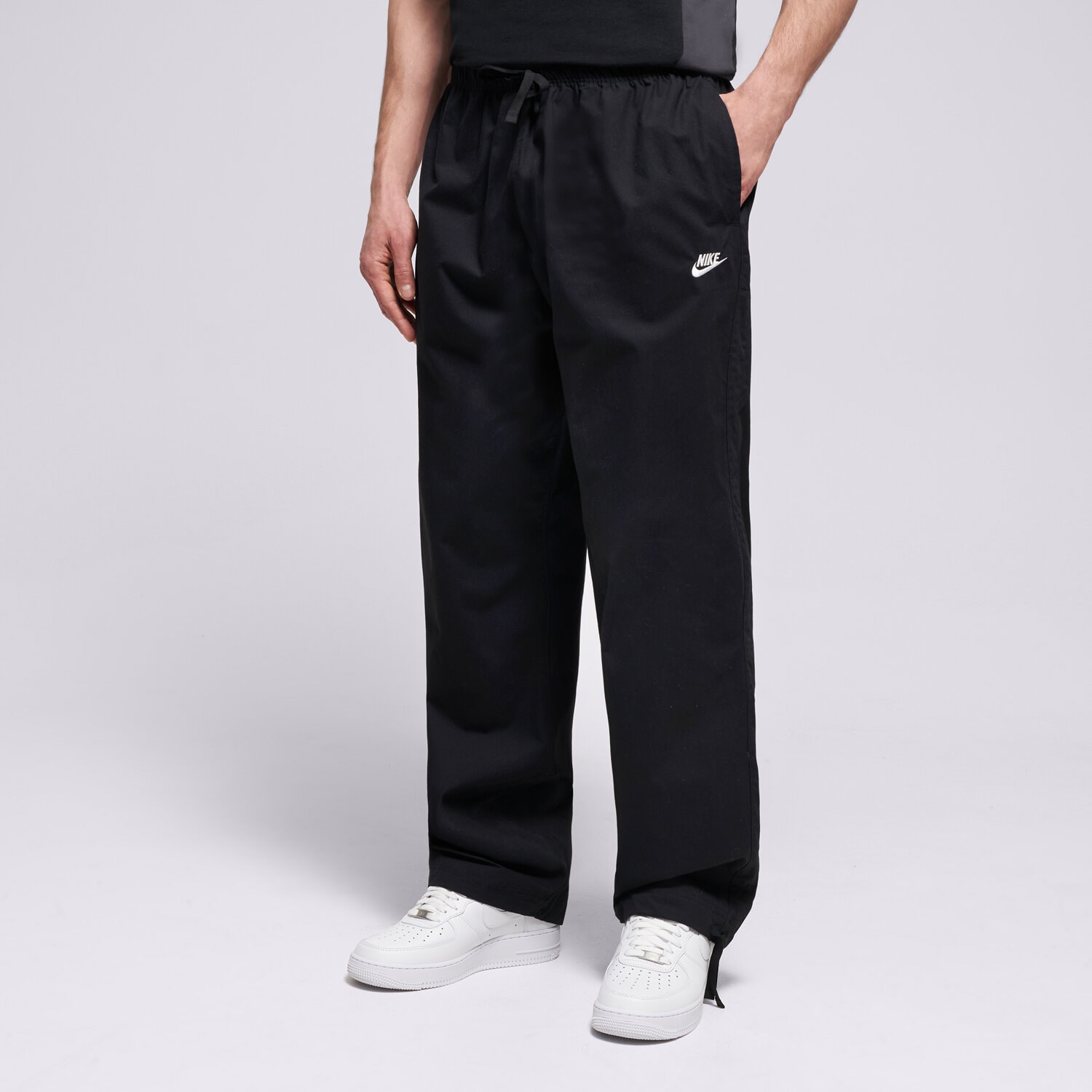 Herren Hosen NIKE HOSE M NK CLUB BARCELONA PANT IF0734-010 Schwarz