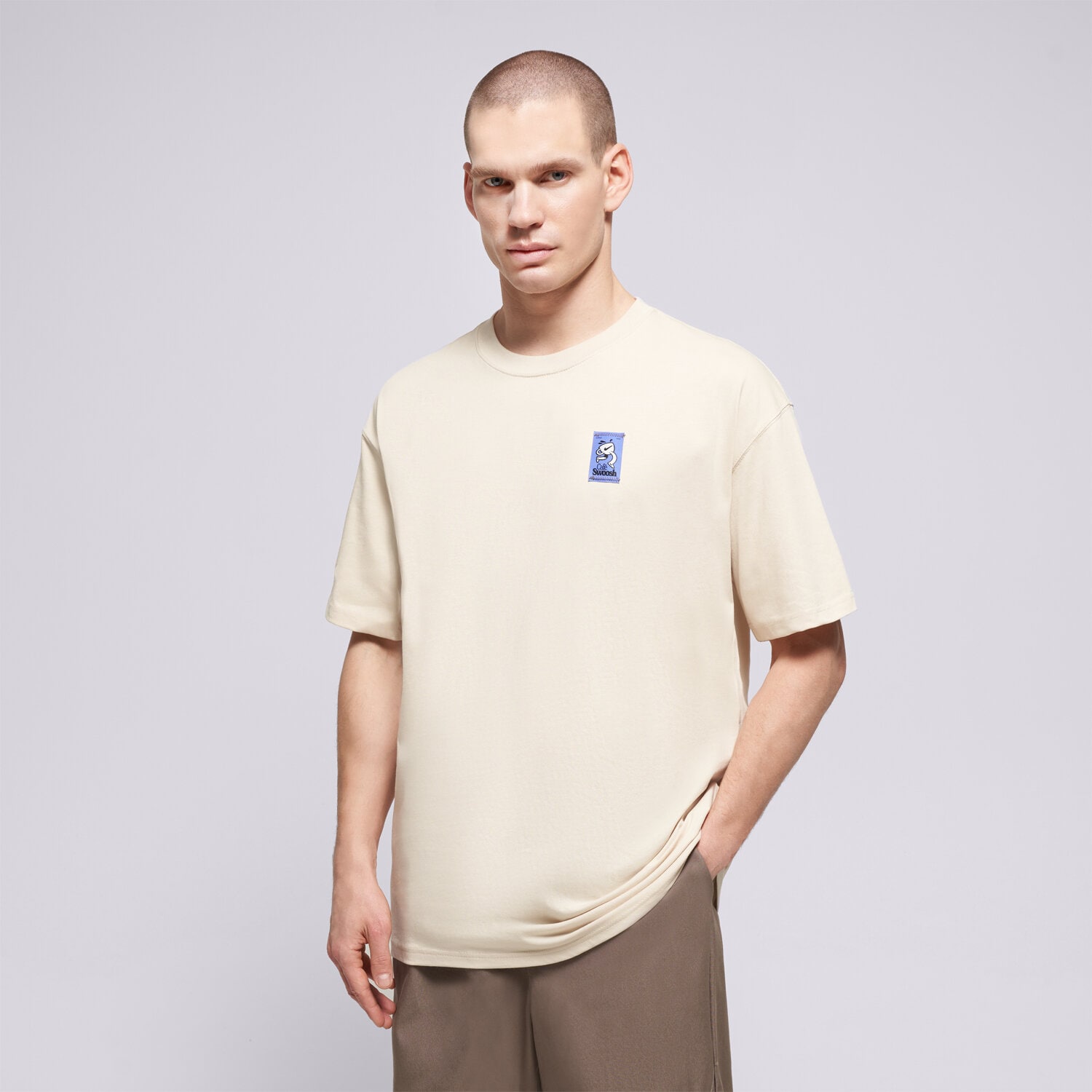 Herren T-Shirt NIKE T-SHIRT NSW LSE CAFE SWOOSH VAN IH1157-229 Beige