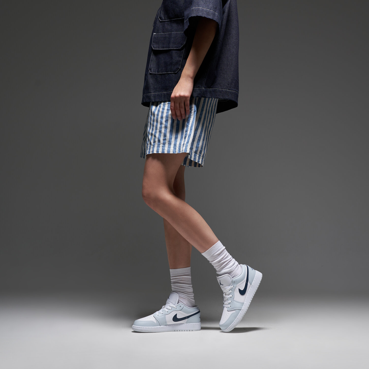 Nike Air Jordan 1 Low — photo 2