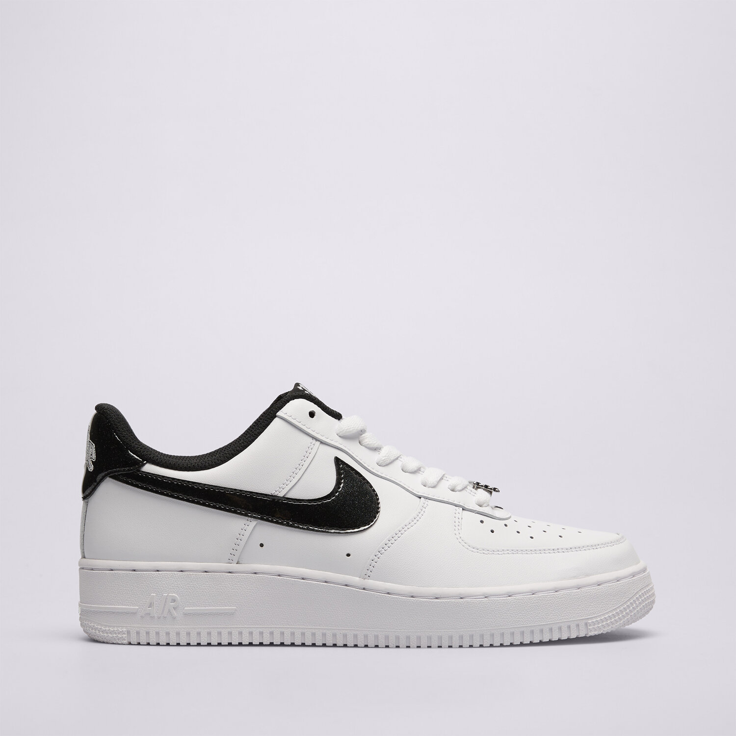 Herren Sneaker NIKE AIR FORCE 1 '07 EMB HF2898-101 Weiß