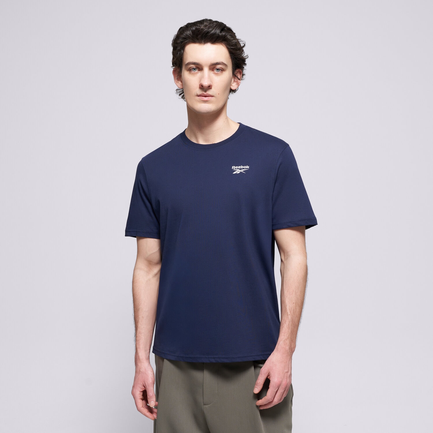 Herren T-Shirt REEBOK T-SHIRT CODY SMALL LOGO CREW NECK SS TEE 100240908 Dunkelblau