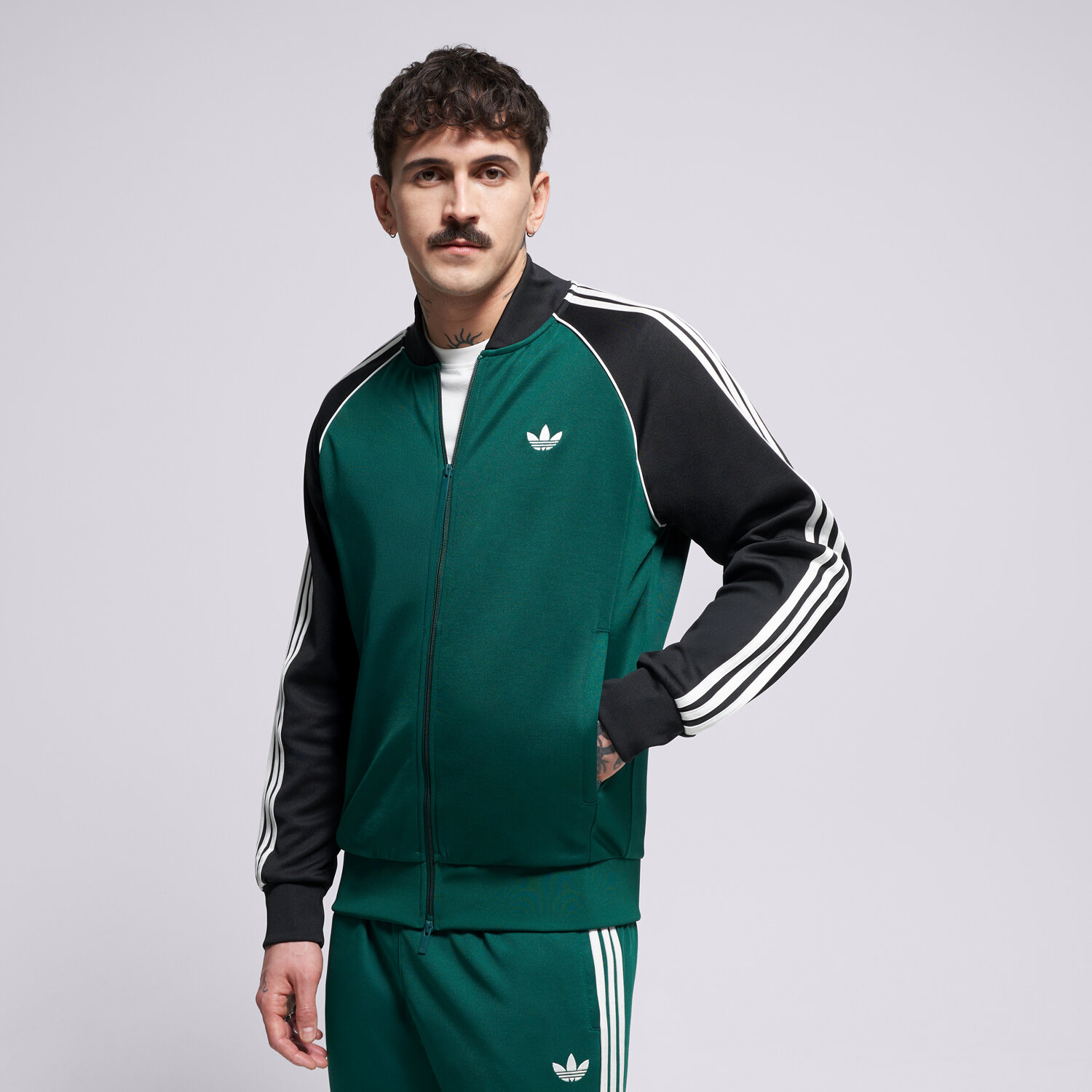 Herren ADIDAS SWEATSHIRT MIT REIßVERSCHLUSS SST TT KE3509 Grün