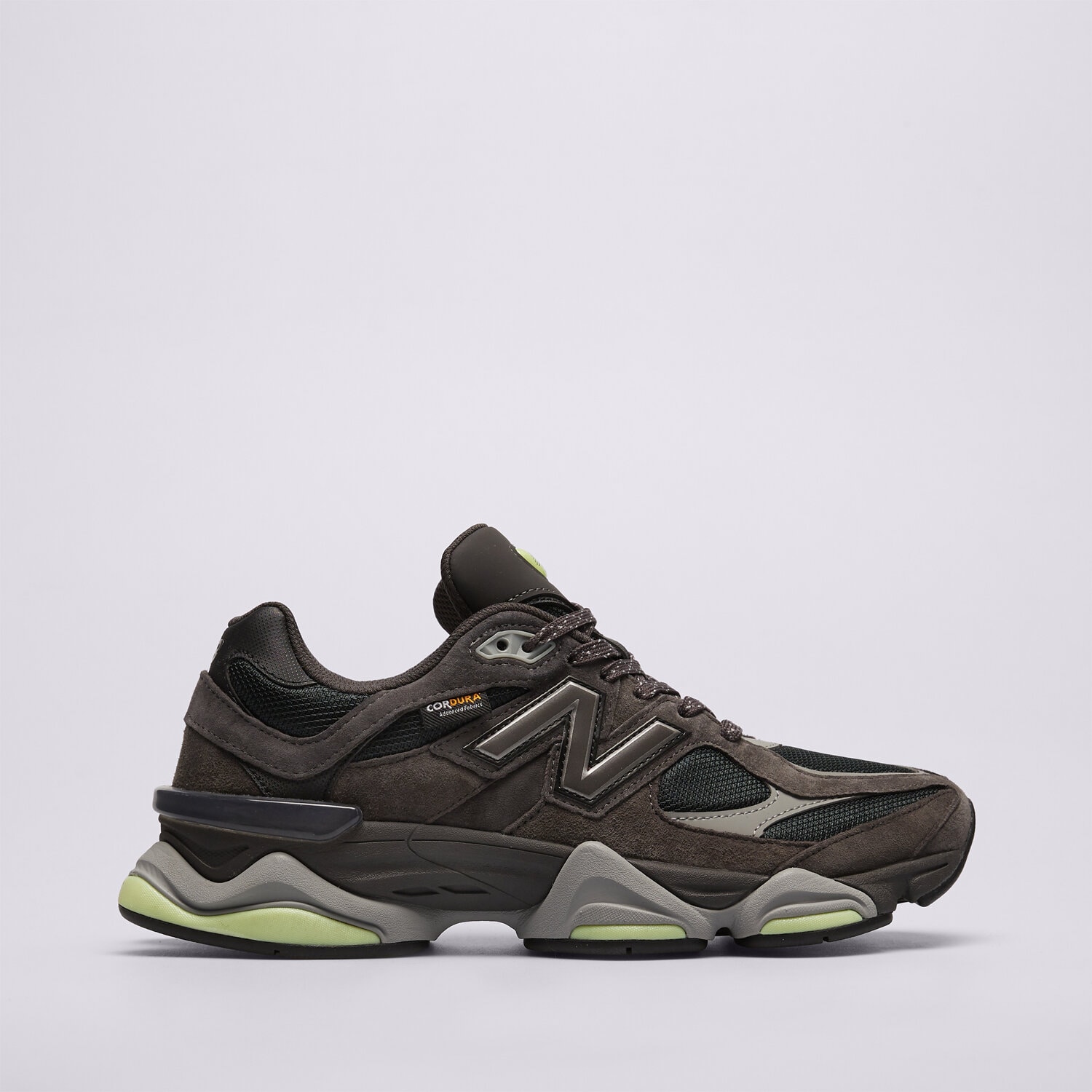 Herren Sneaker NEW BALANCE 9060  U90602P8 Grau