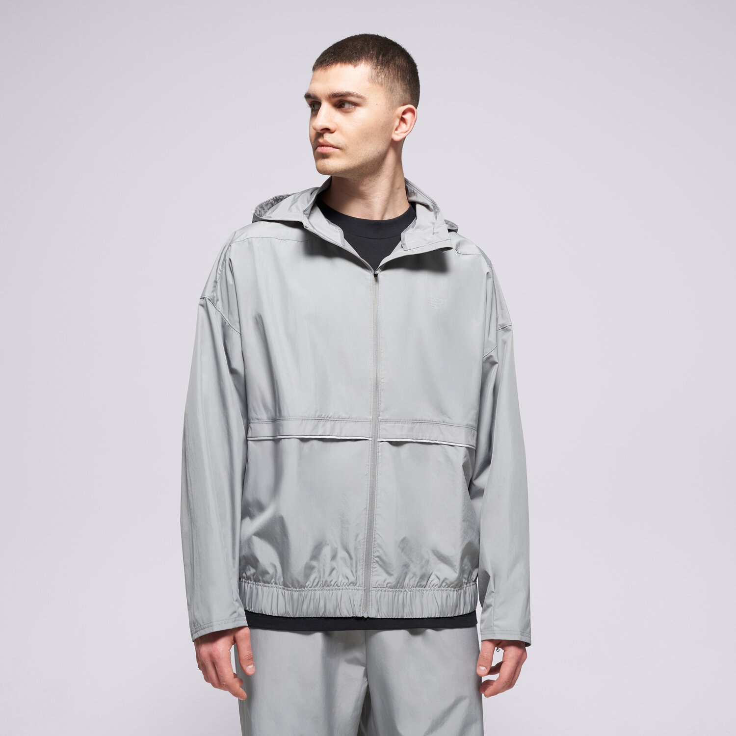 Herren Übergangsjacke NEW BALANCE JACKE ORTALION ELUSIVE SHELL JACKET MJO5BXYST Grau