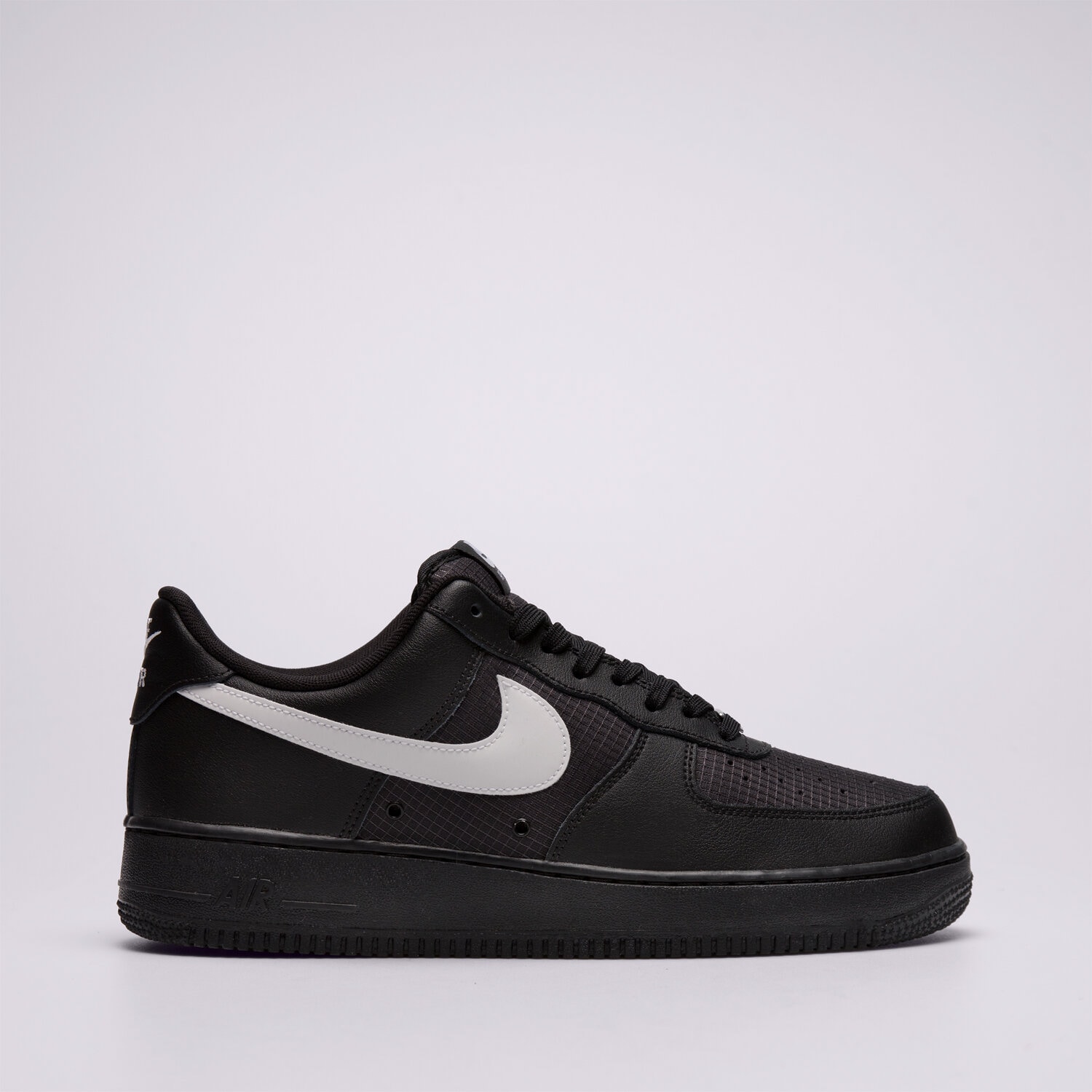 Herren Sneaker NIKE AIR FORCE 1 '07 LOW LV8 TECH IR0952-001 Schwarz
