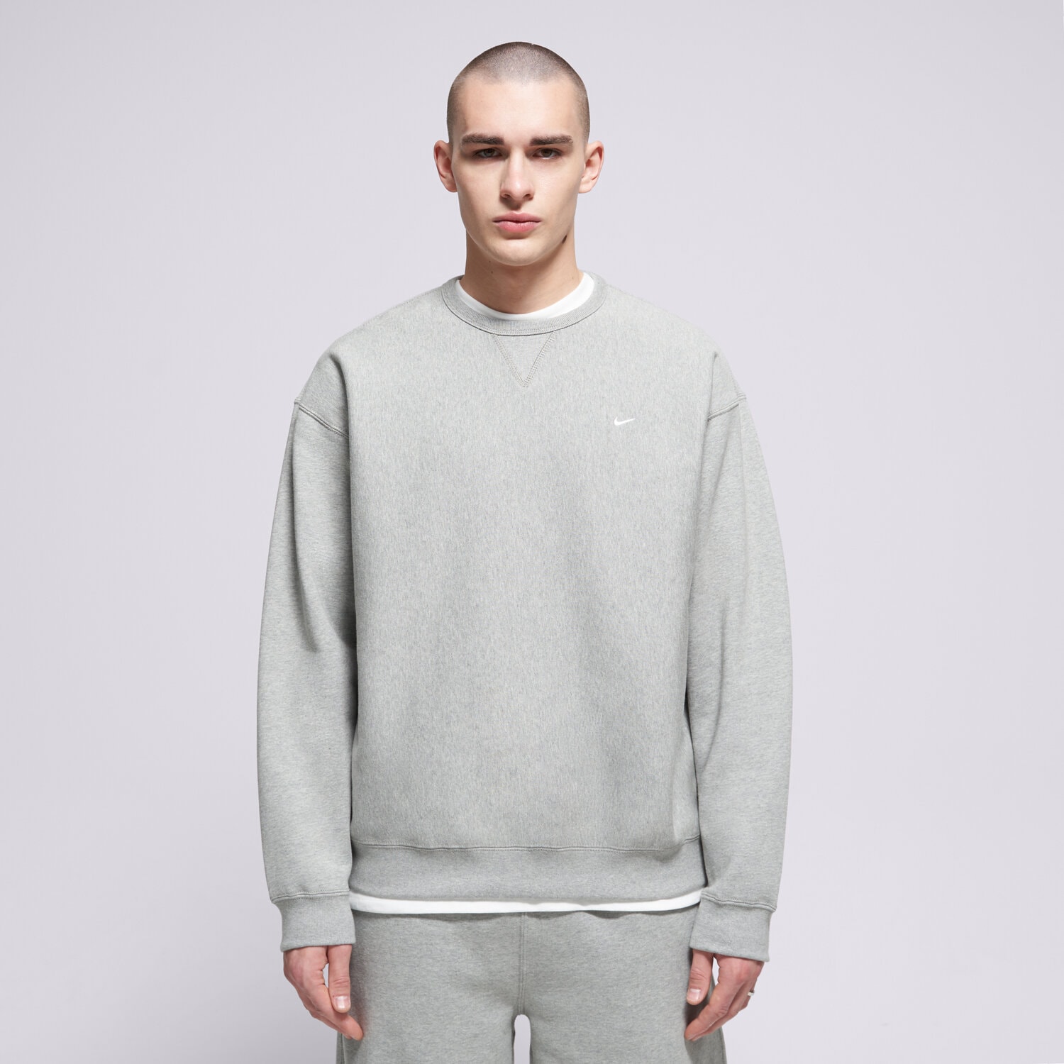 Herren NIKE SWEATSHIRT M NL SOLO SWSH BB CREW HV1086-063 Grau