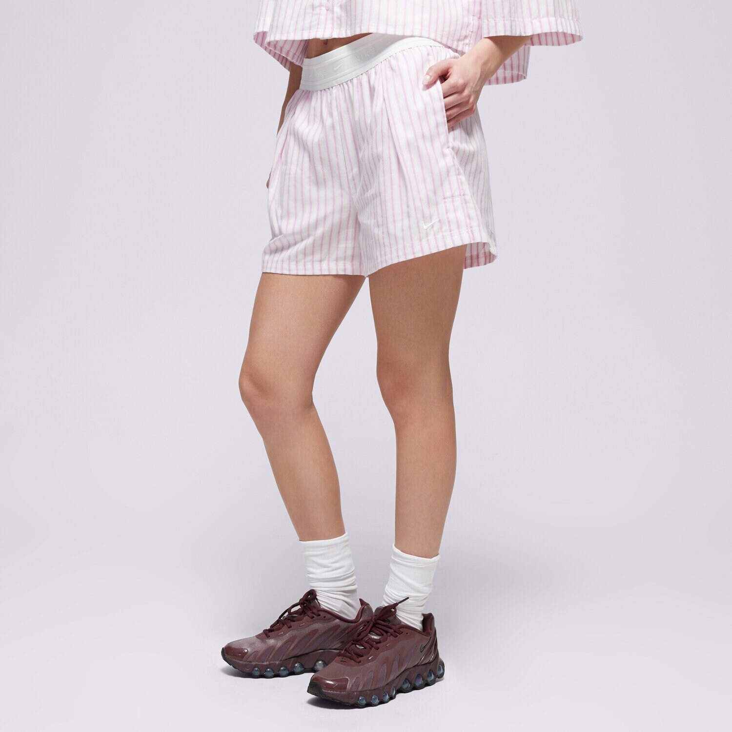 Damen Shorts NIKE SHORTS W NSW OFFLN WVN PPLN STRP SHRT II4230-503 Rosa