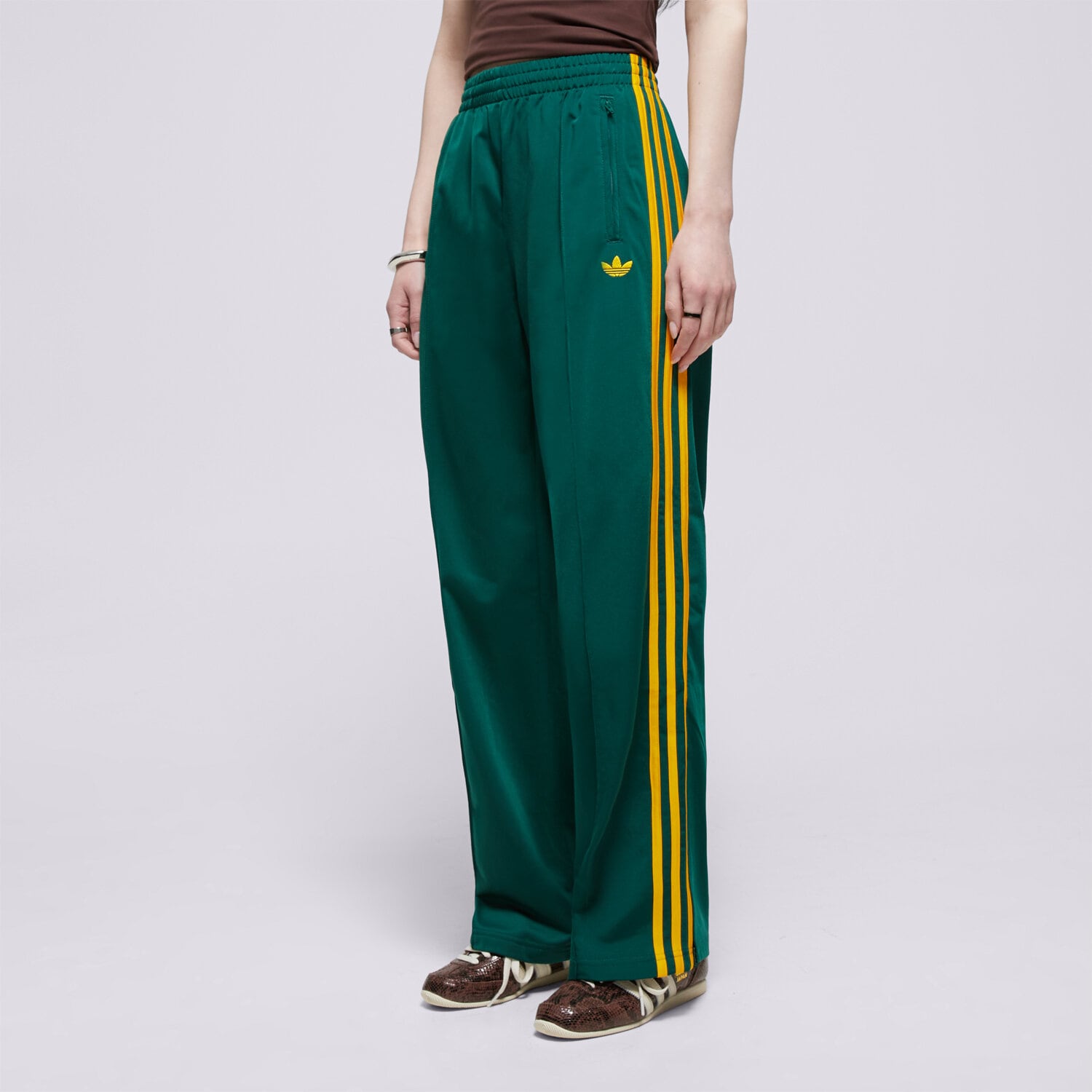 Damen Hosen ADIDAS HOSE FIREBIRD LOOSE TRACKSUIT PANTS KG3707 Grün
