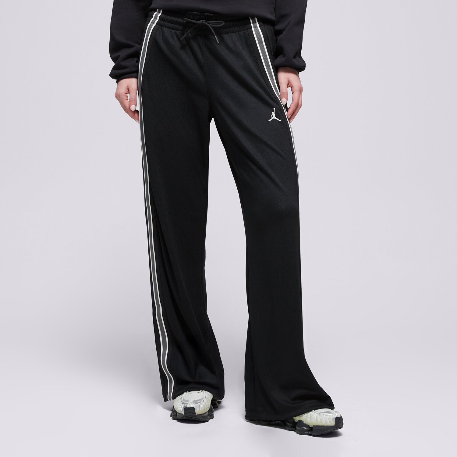 Damen Hosen JORDAN HOSE W J BRK TRK PANT HQ9218-010 Schwarz