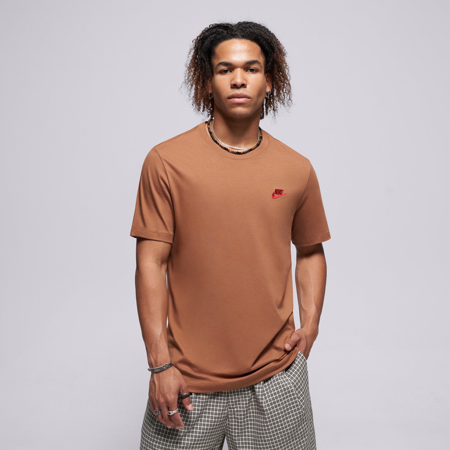Herren T-Shirt NIKE T-SHIRT SPORTSWEAR CLUB AR4997-270 Braun