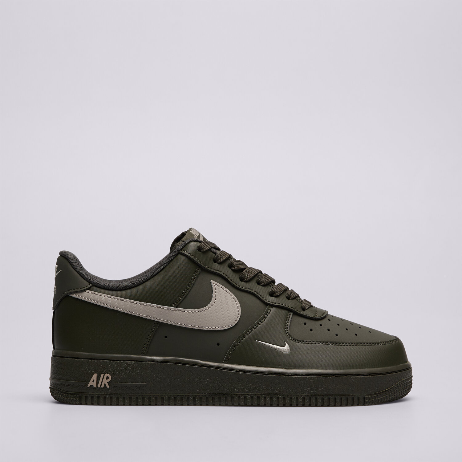 Herren Sneaker NIKE AIR FORCE 1 '07  IV5732-001 Khaki