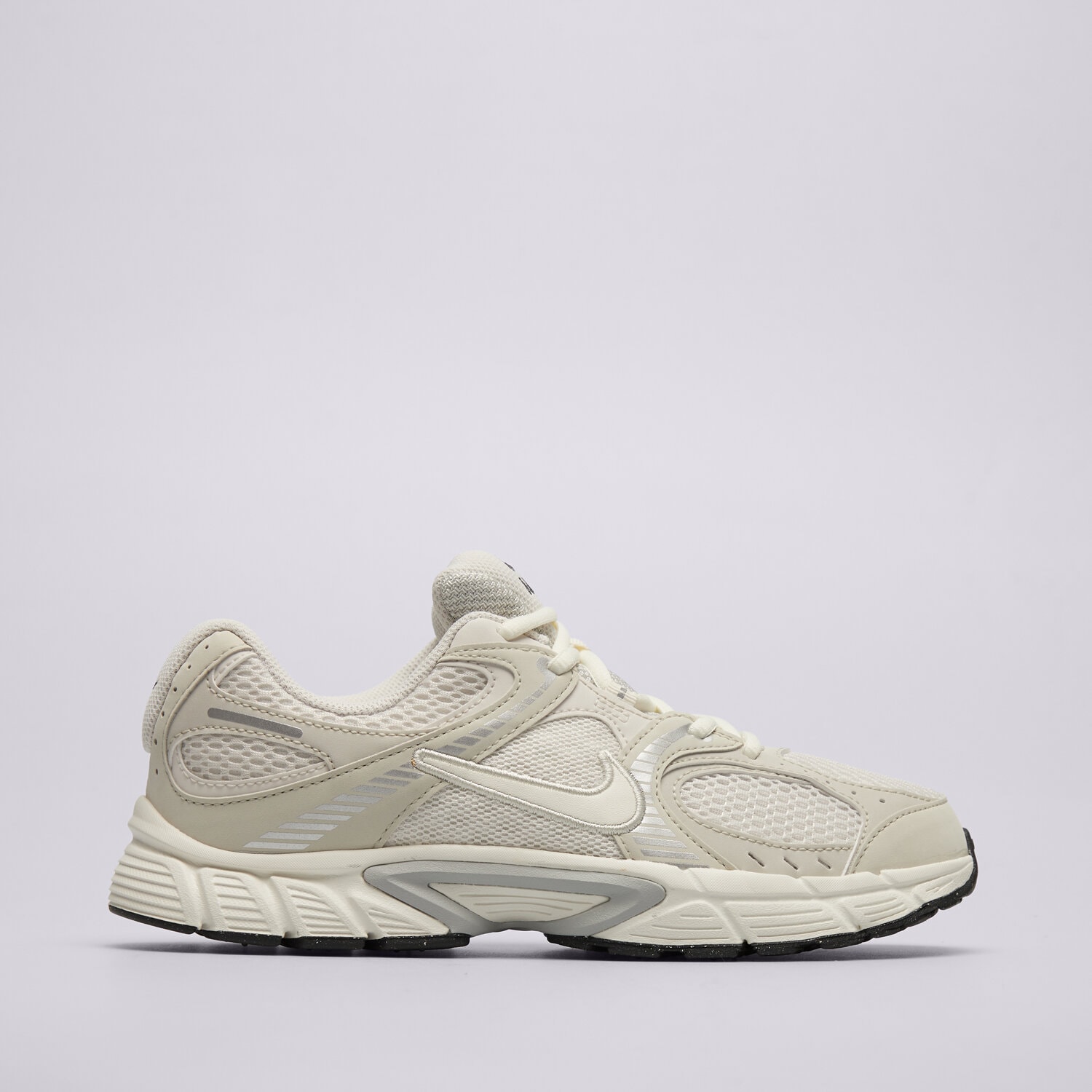Kinder Sneaker NIKE V5 RNR (GS) IX0356-030 Beige