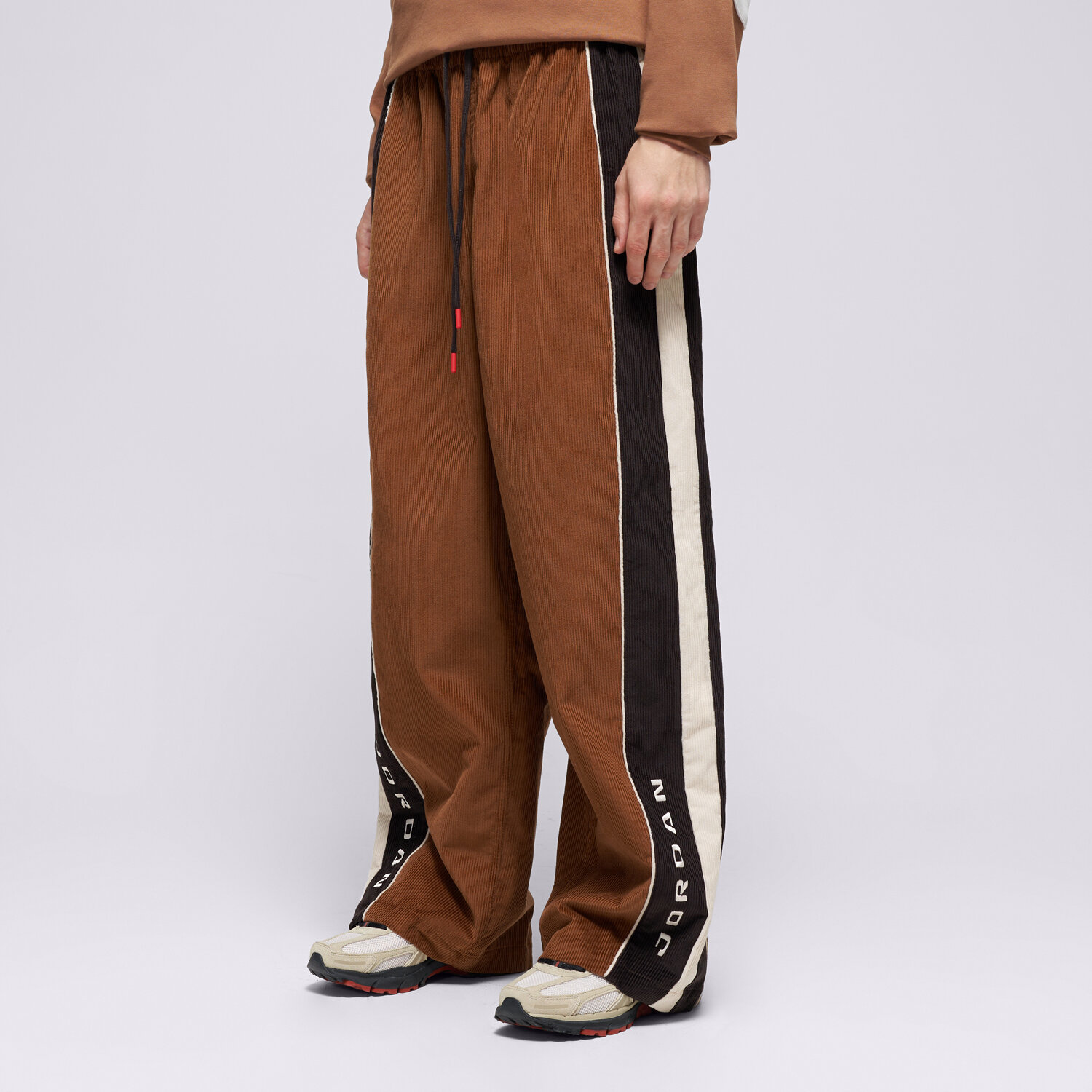Herren Hosen JORDAN HOSE M J FLT CORD PANT IO1805-281 Braun