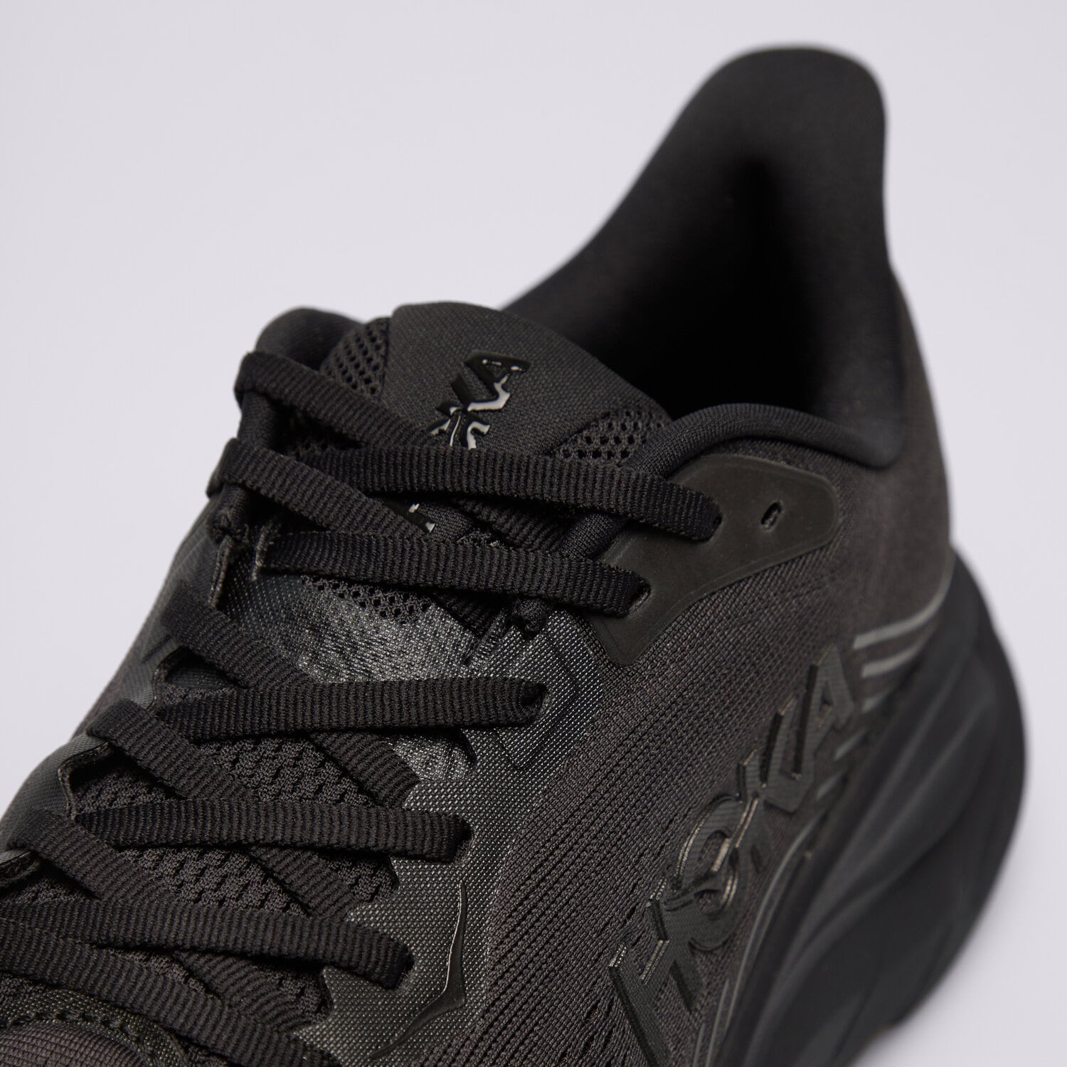 Hoka Clifton 11 — photo 7