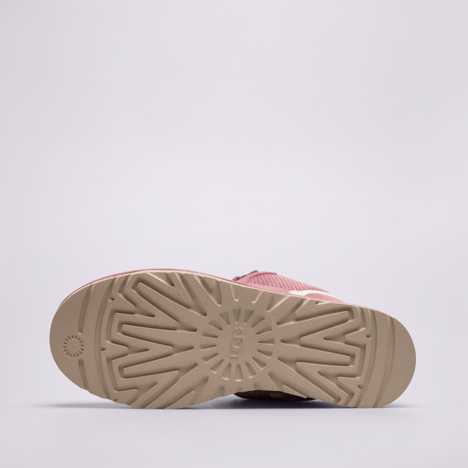 UGG Lowmel — foto 5