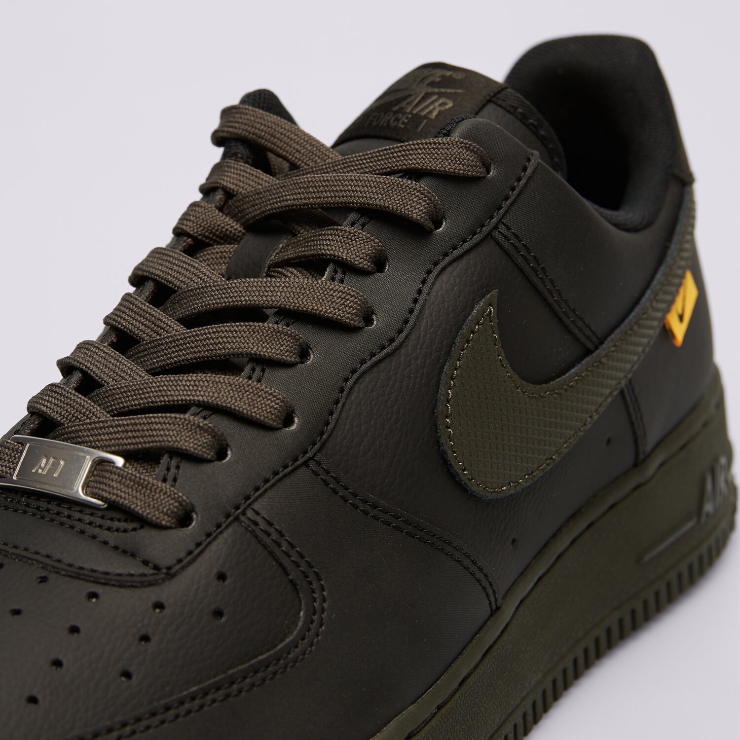 Nike AIR FORCE 1 - Trainers - black/newsprint/metallic silver/laser orange — foto 7