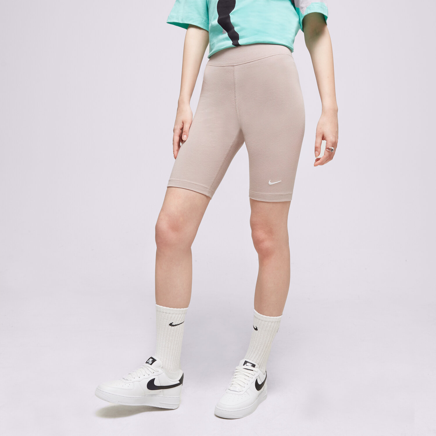 Damen Shorts NIKE SHORTS W NSW ESSNTL MR BIKER CZ8526-272 Beige