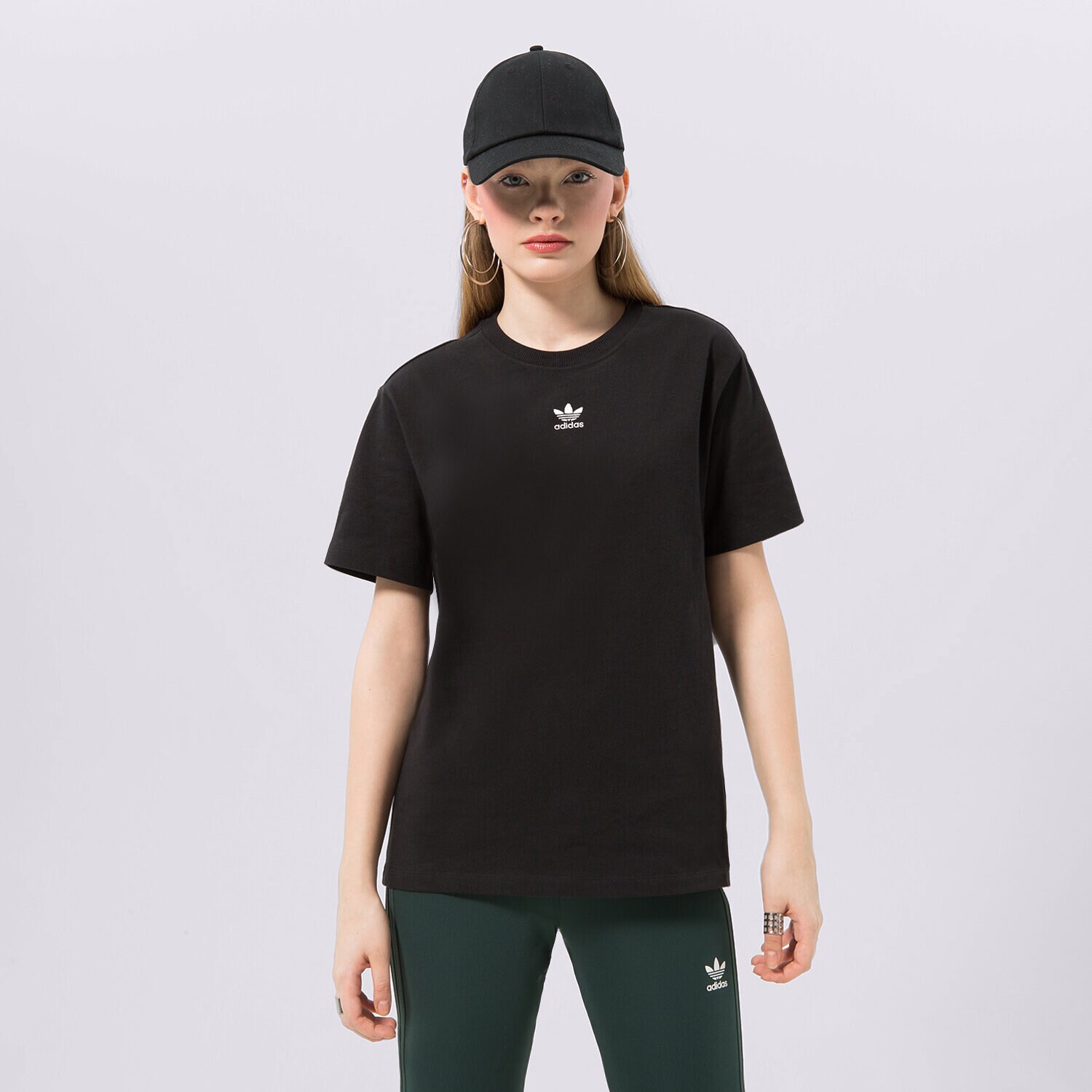 Damen T-Shirt ADIDAS T-SHIRT TEE REGULAR IC1826 Schwarz