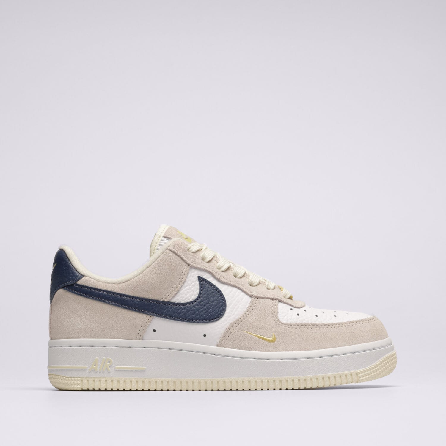 Damen Sneaker NIKE AIR FORCE 1 '07  FV6332-100 Weiß