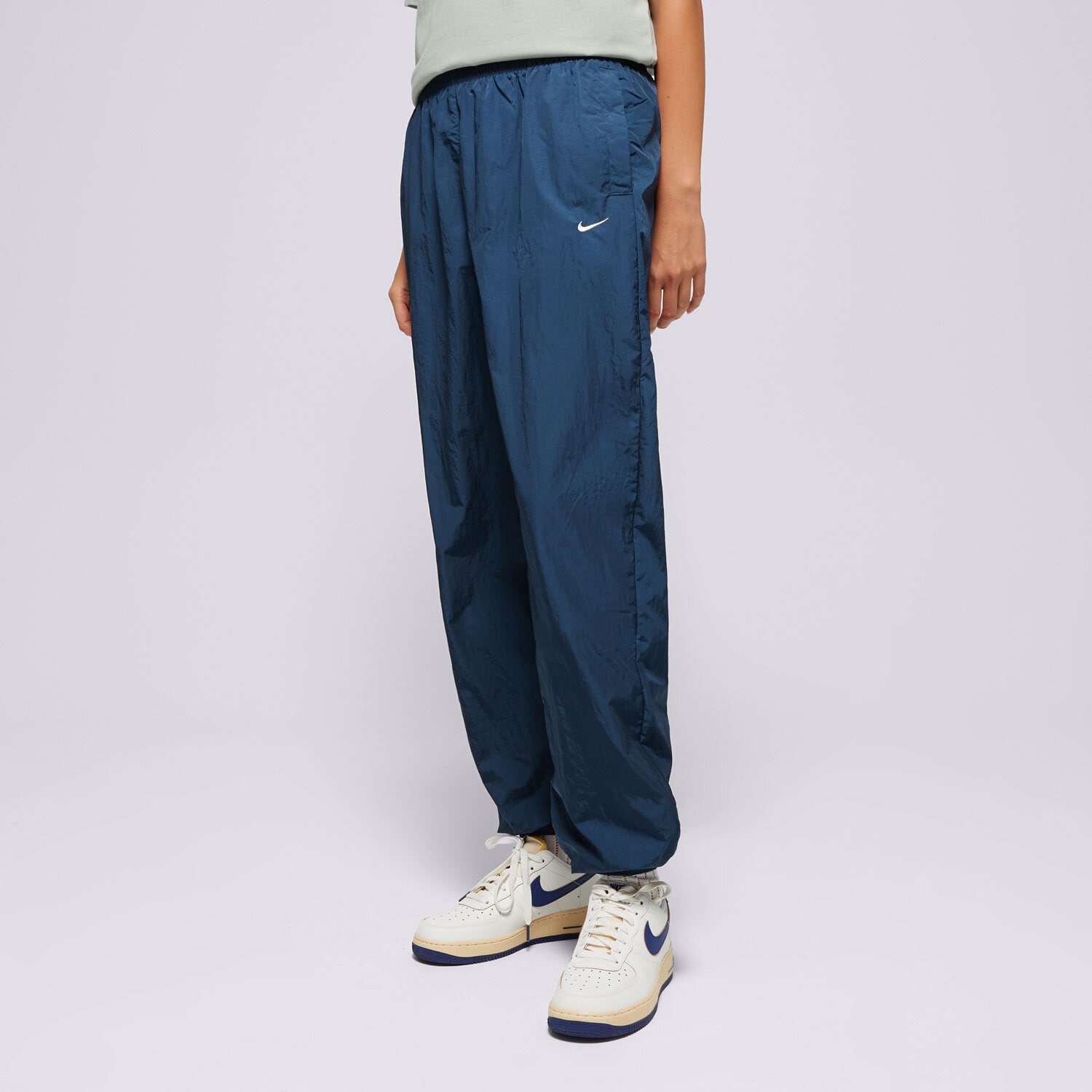 Damen Hosen NIKE HOSE W NSW ESSTL WVN MR OS JGGR FV7668-478 Dunkelblau