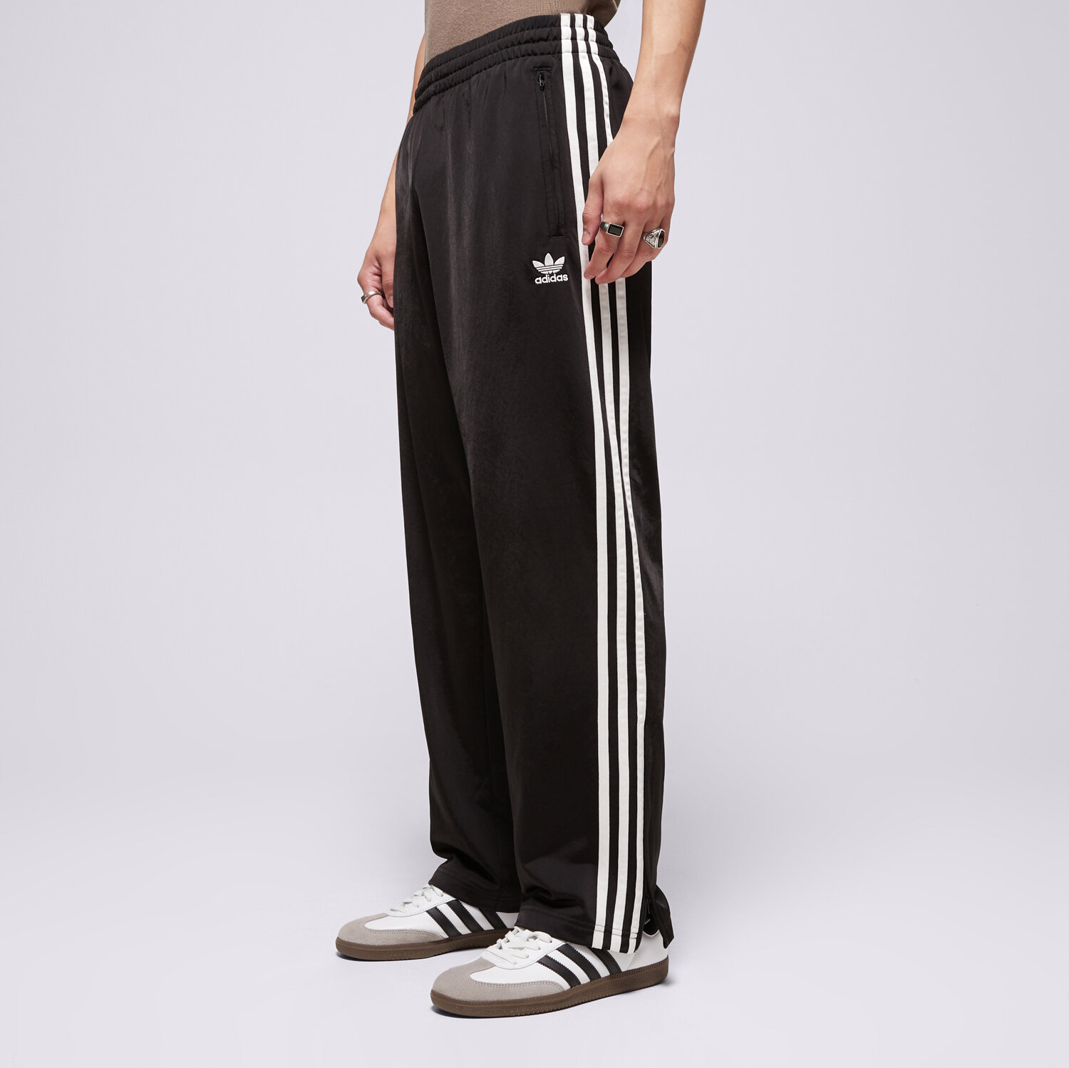Herren Hosen ADIDAS HOSE FIREBIRD PNT BLK IJ7055 Schwarz