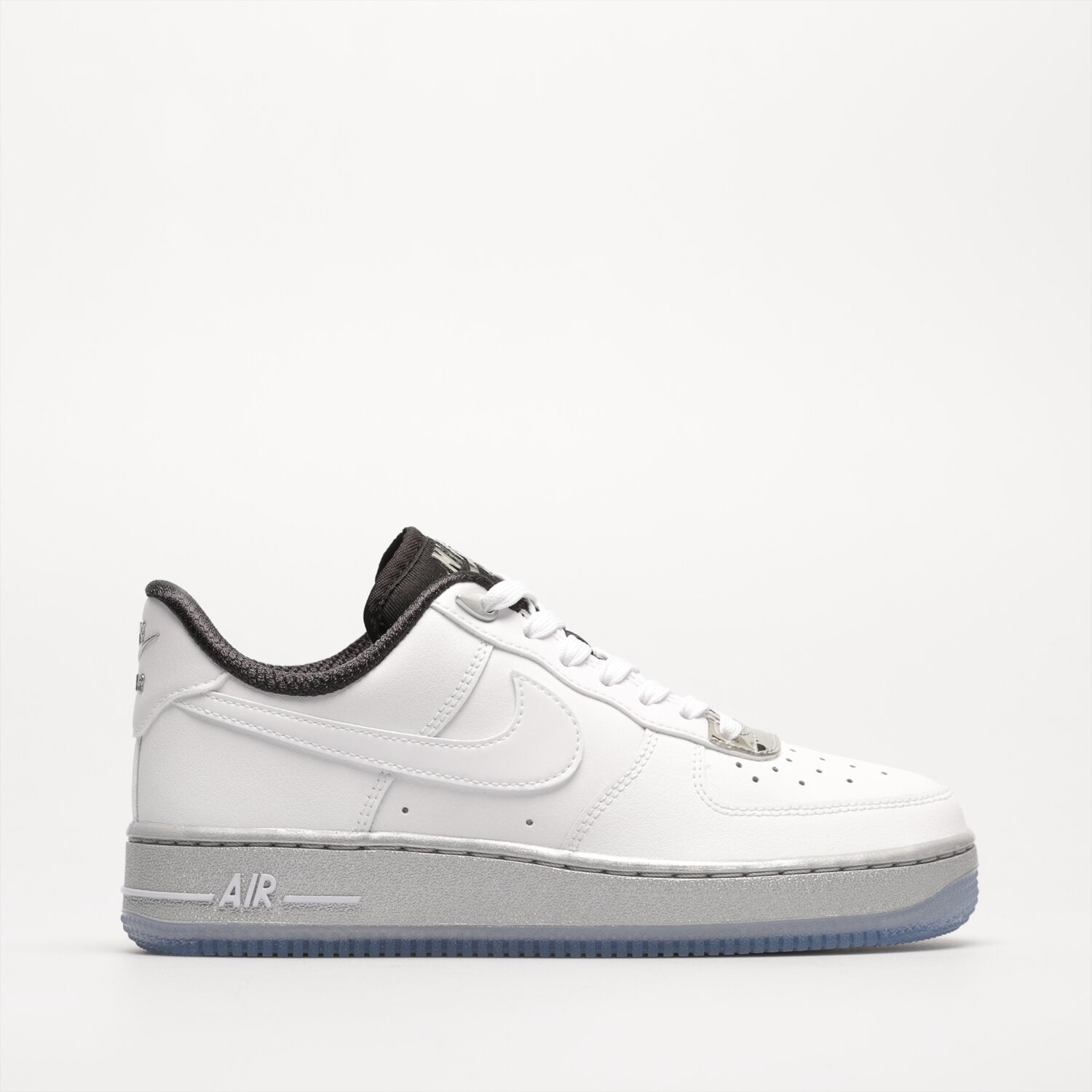 Damen Sneaker NIKE WMNS AIR FORCE 1 '07 SE DX6764-100 Weiß