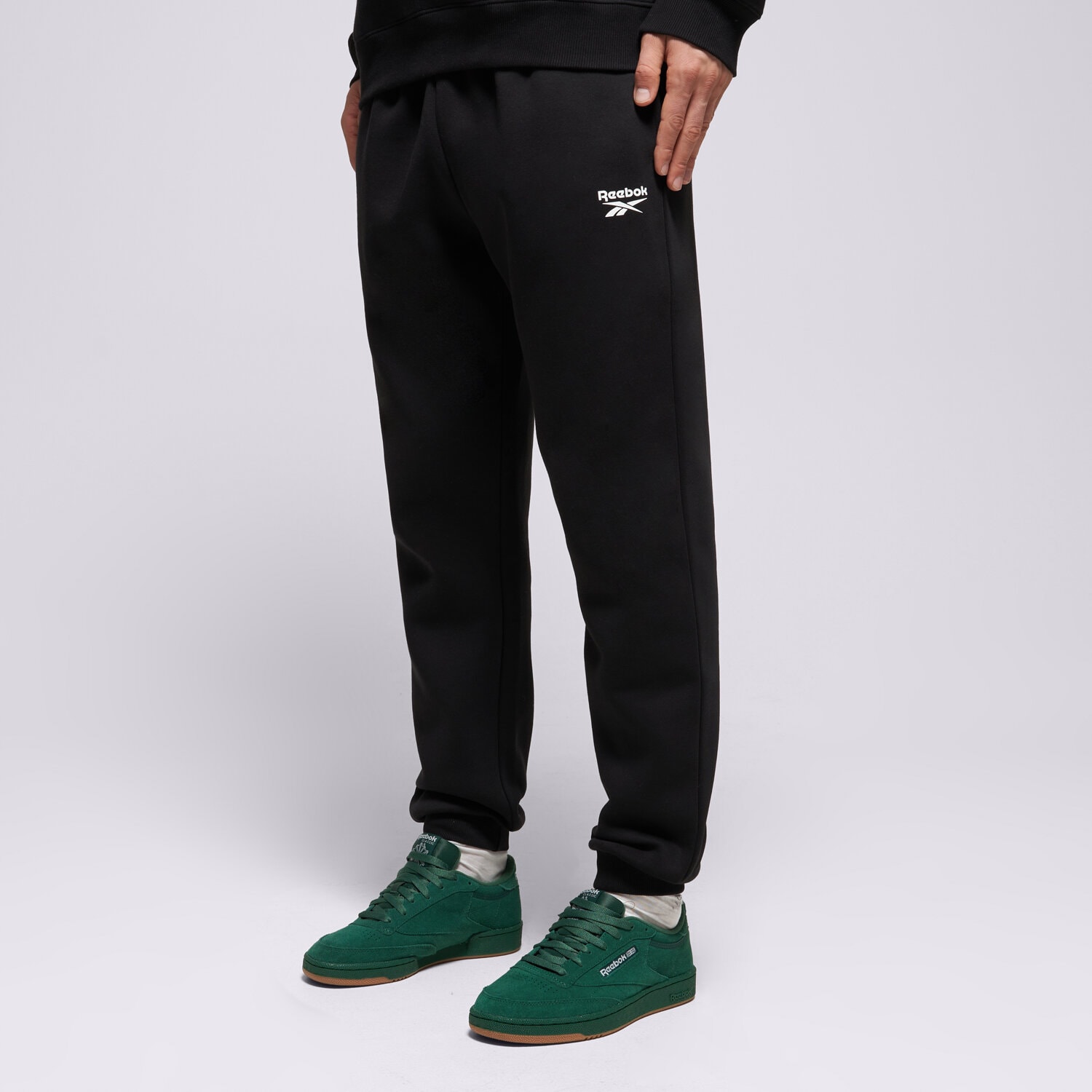 Herren Hosen REEBOK HOSE ANDRE SMALL LOGO CUFFED 100240231 Schwarz