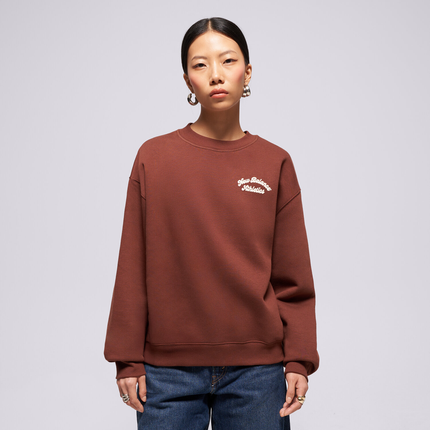 Damen NEW BALANCE SWEATSHIRT LINEAR HERITAGE FLEECE CREW WT53516ROK Braun