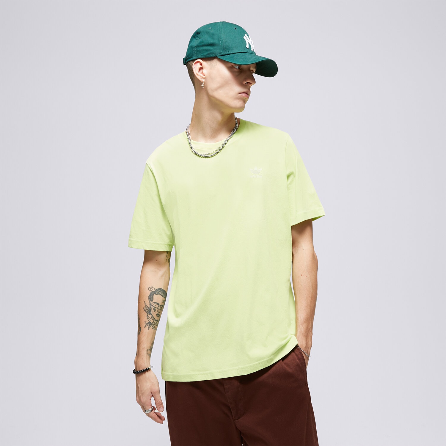Herren T-Shirt ADIDAS T SHIRT ESSENTIAL IL2520 Grün