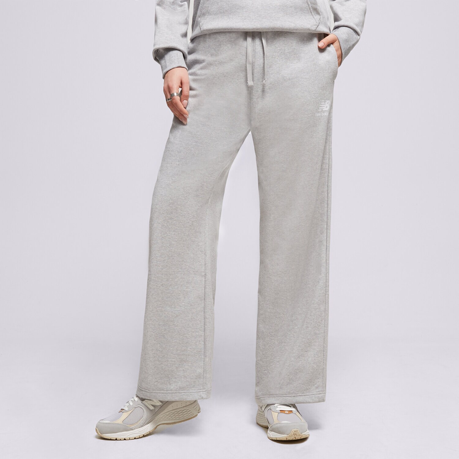 Damen Hosen NEW BALANCE HOSE NB ESSENTIALS STACKET WP31516AG Grau