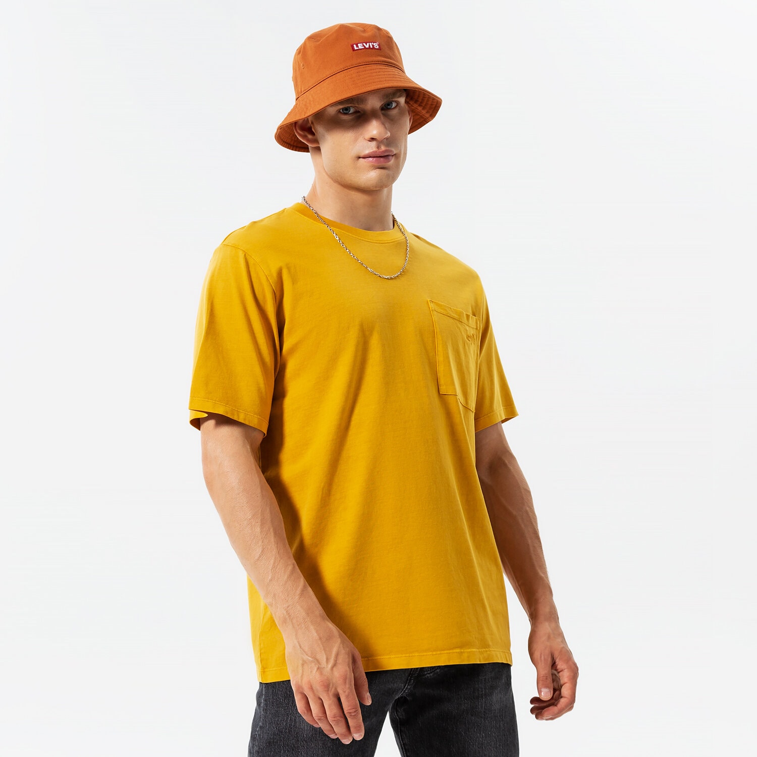 Herren T-Shirt LEVI'S T-SHIRT SEASONAL POCKET TEE A3697-0001 senfgelb