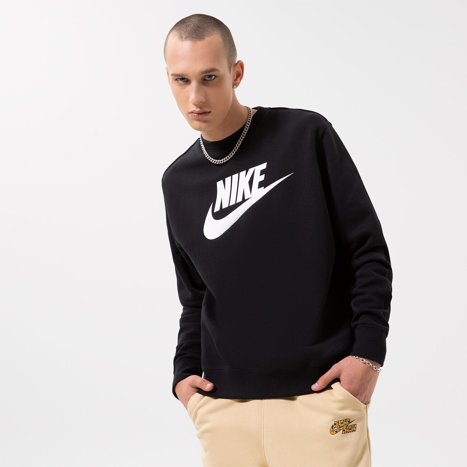 Herren NIKE SWEATSHIRT NIKE SPORTSWEAR CLUB CREW DQ4912-010 Schwarz