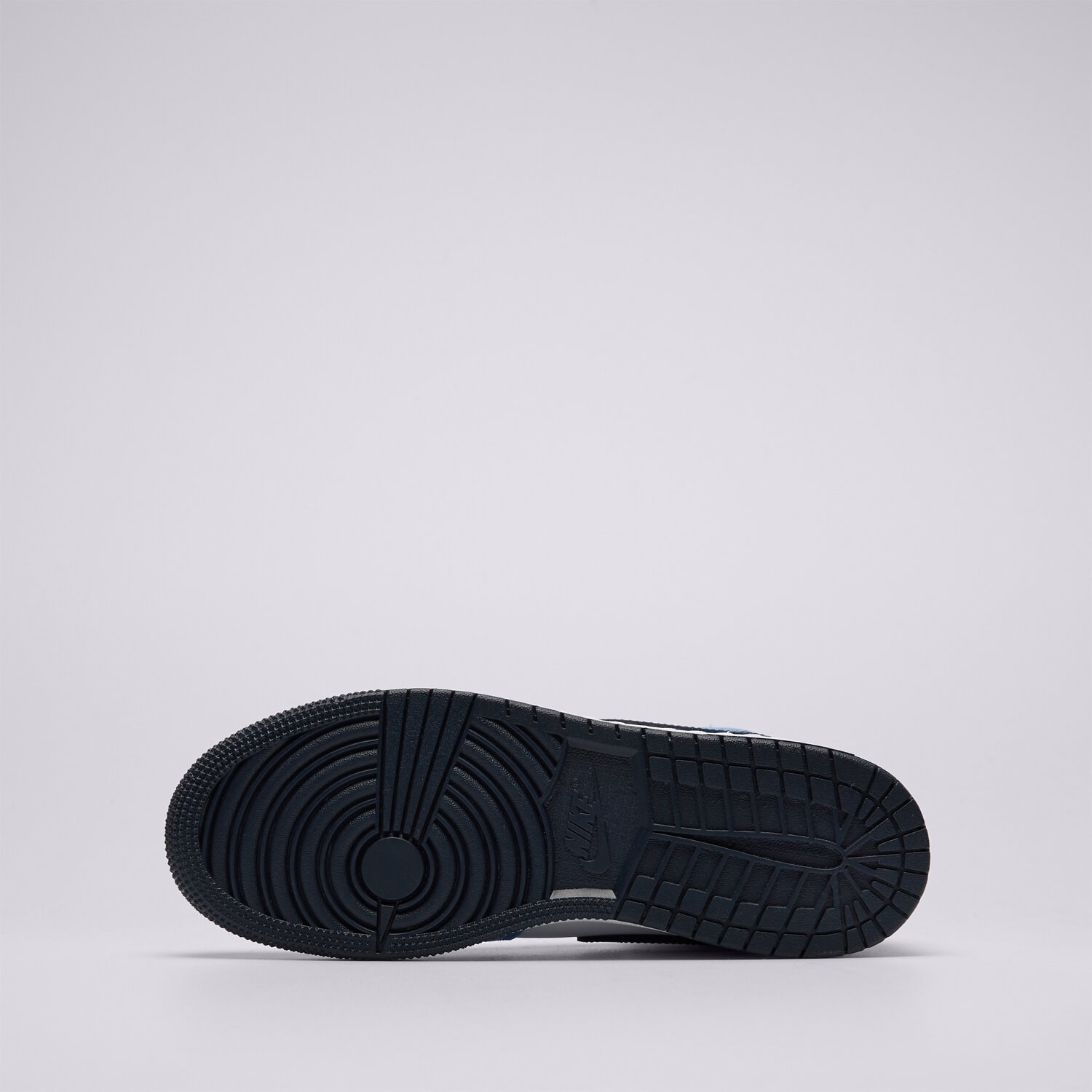 Jordan Air 1 Mid BG — photo 7