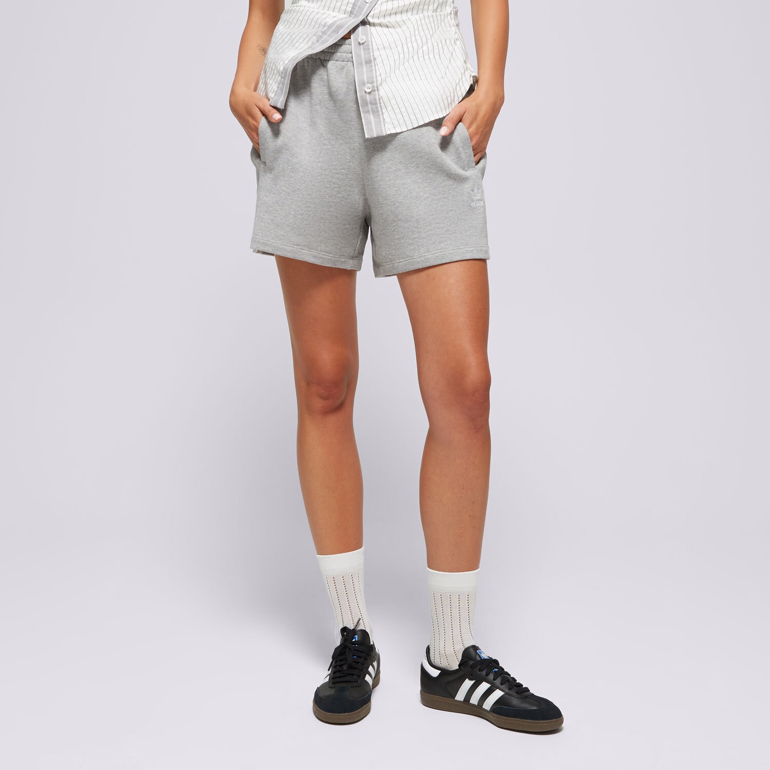Damen Shorts ADIDAS SHORTS ESS SHORTS IY7341 Grau