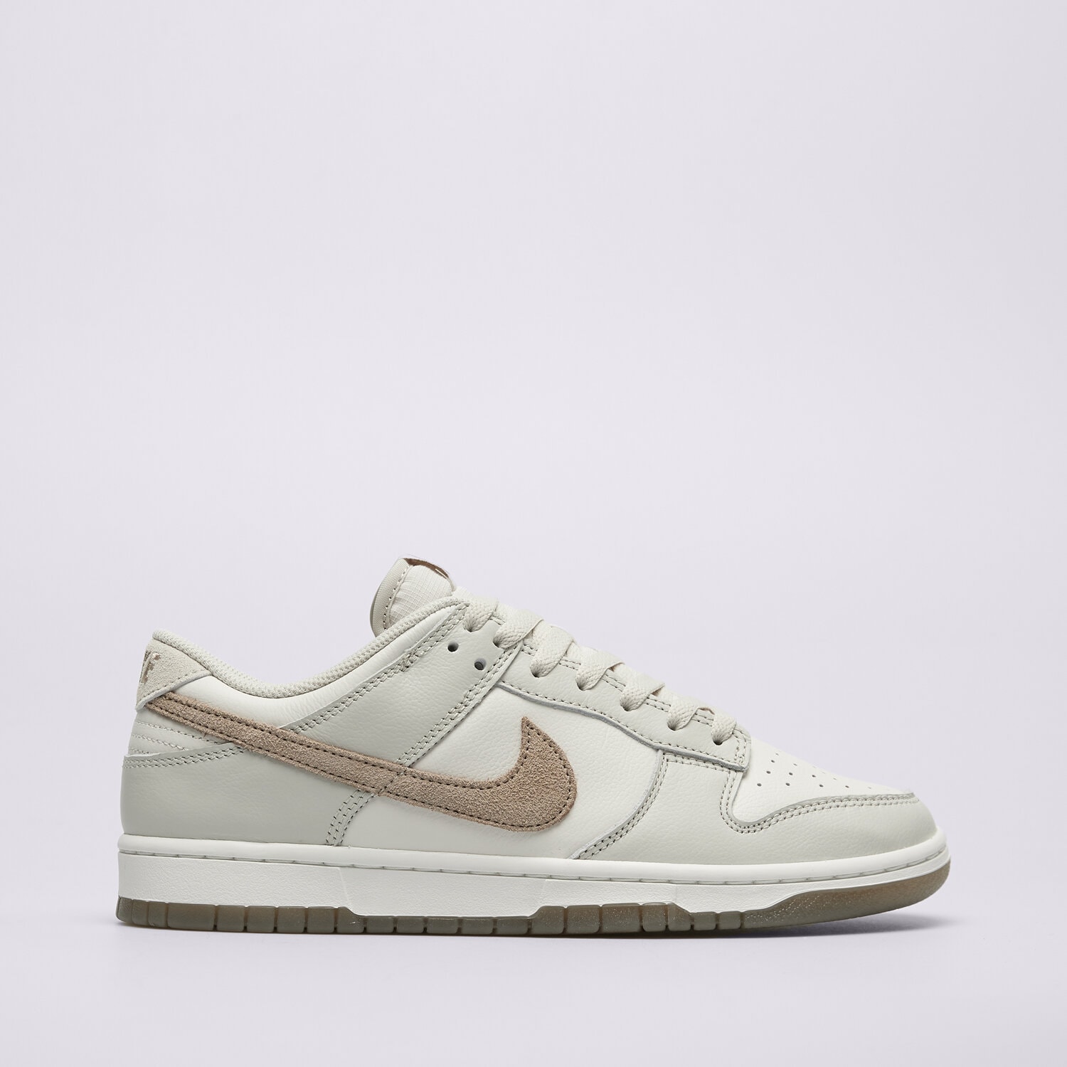 Herren Sneaker NIKE DUNK LOW RETRO SE ESS+ FJ4188-001 Beige