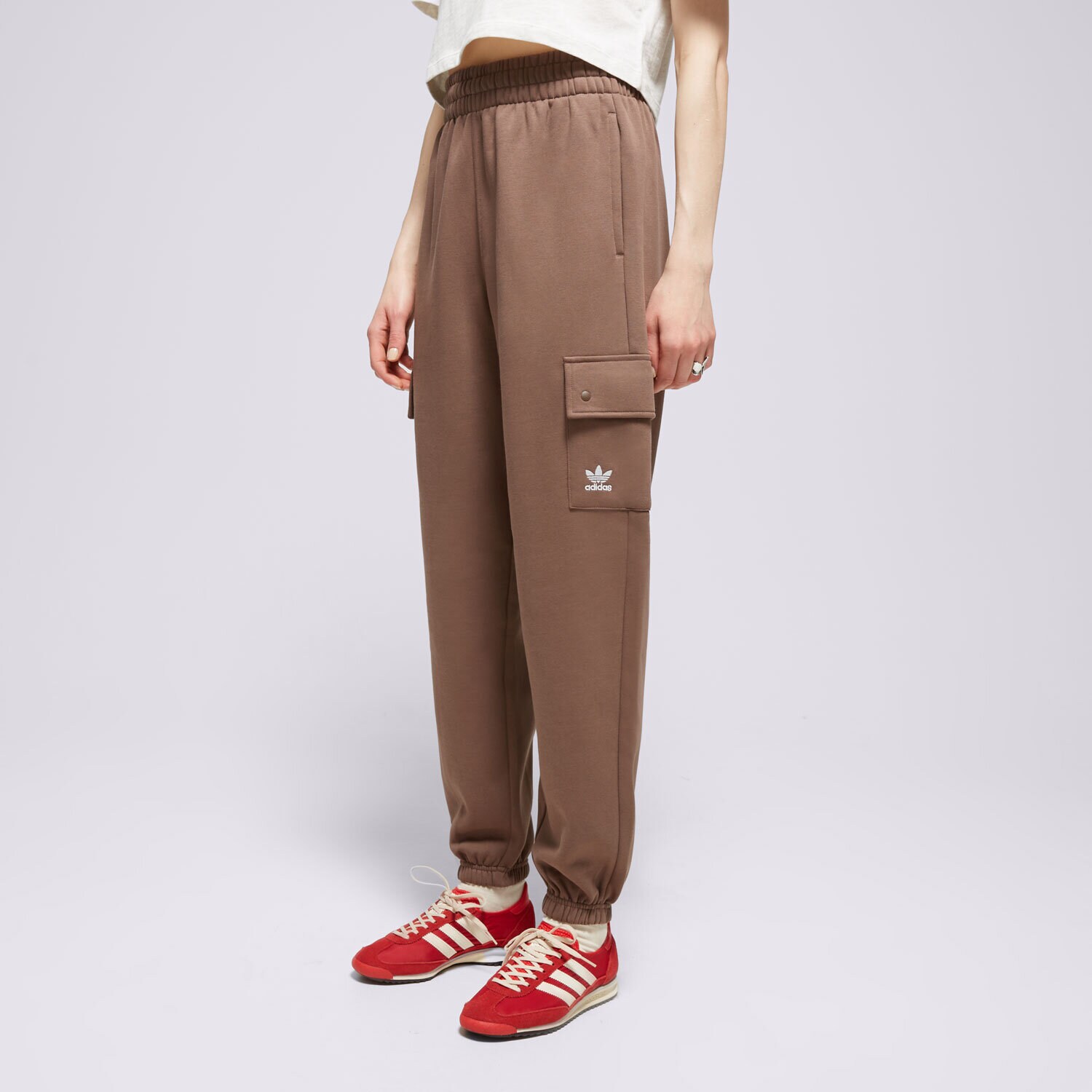Damen Hosen ADIDAS HOSE CARGO JOGGER IR5909 Braun