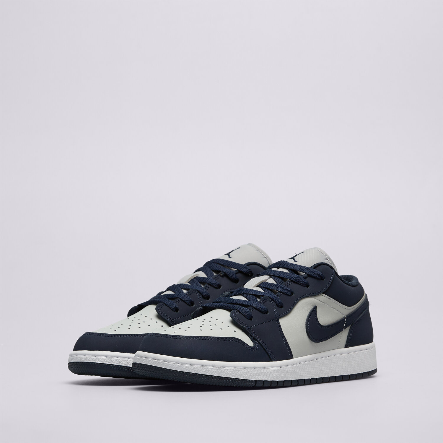 Nike Air Jordan 1 Low — photo 3