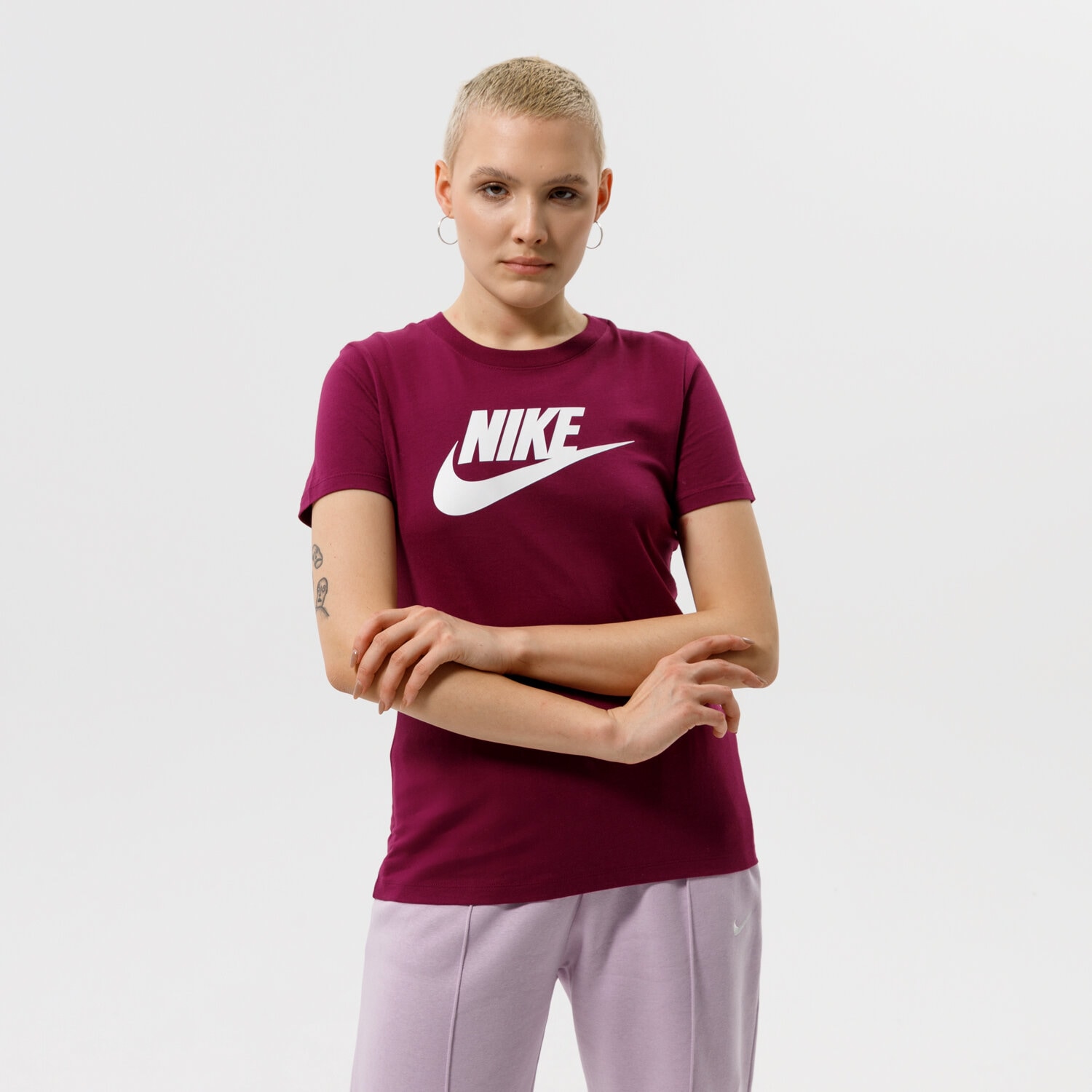 Damen T-Shirt NIKE T-SHIRT NIKE SPORTSWEAR ESSENTIAL BV6169-610 Dunkelrot