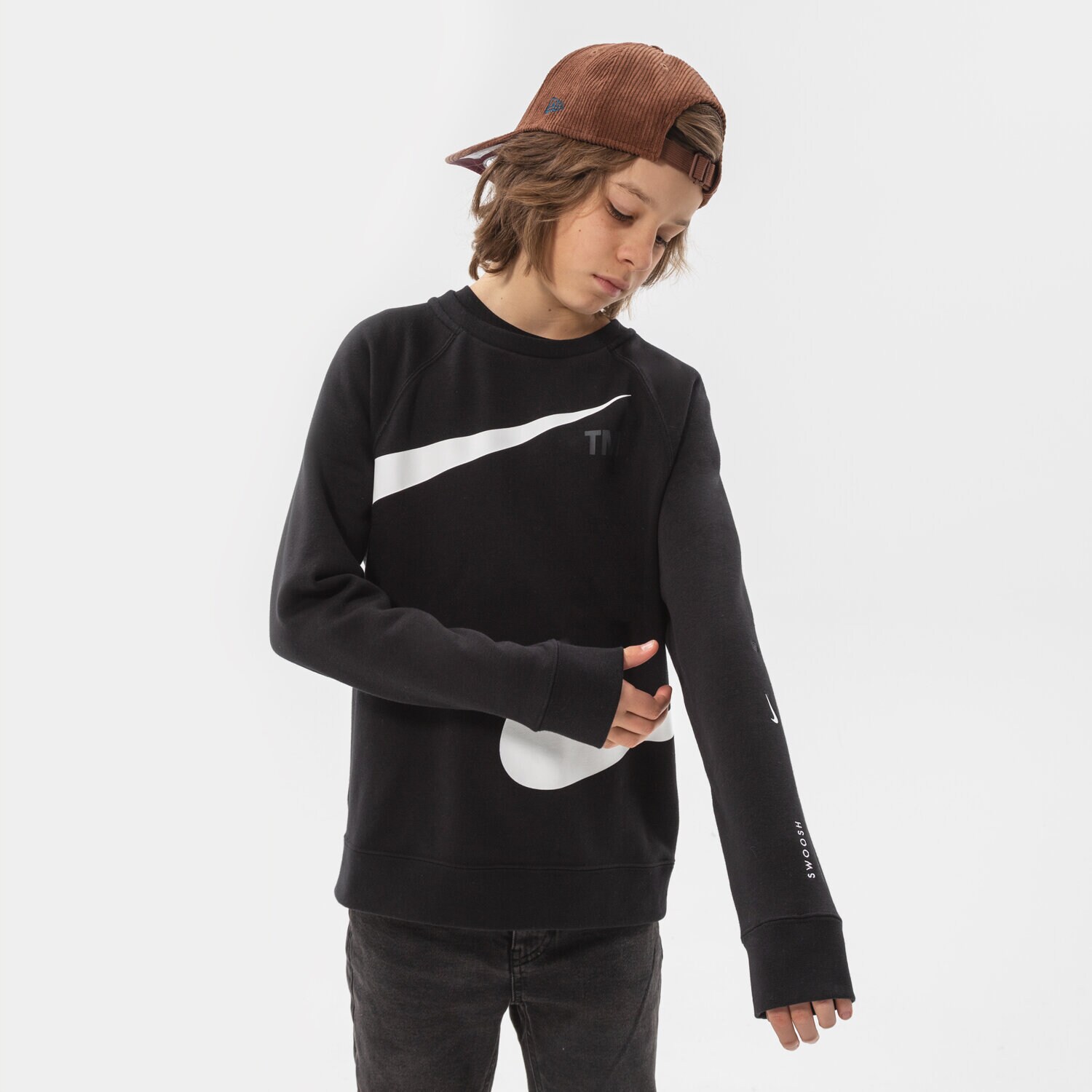 Kinder NIKE SWEATSHIRT B NSW FLC SWOOSH CREW BOY DD8726-010 Schwarz